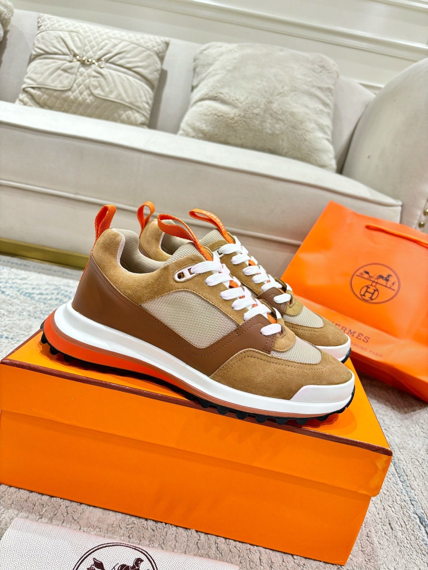 HM Jet Sneaker Light Brown Mesh Suede Calfskin 581326