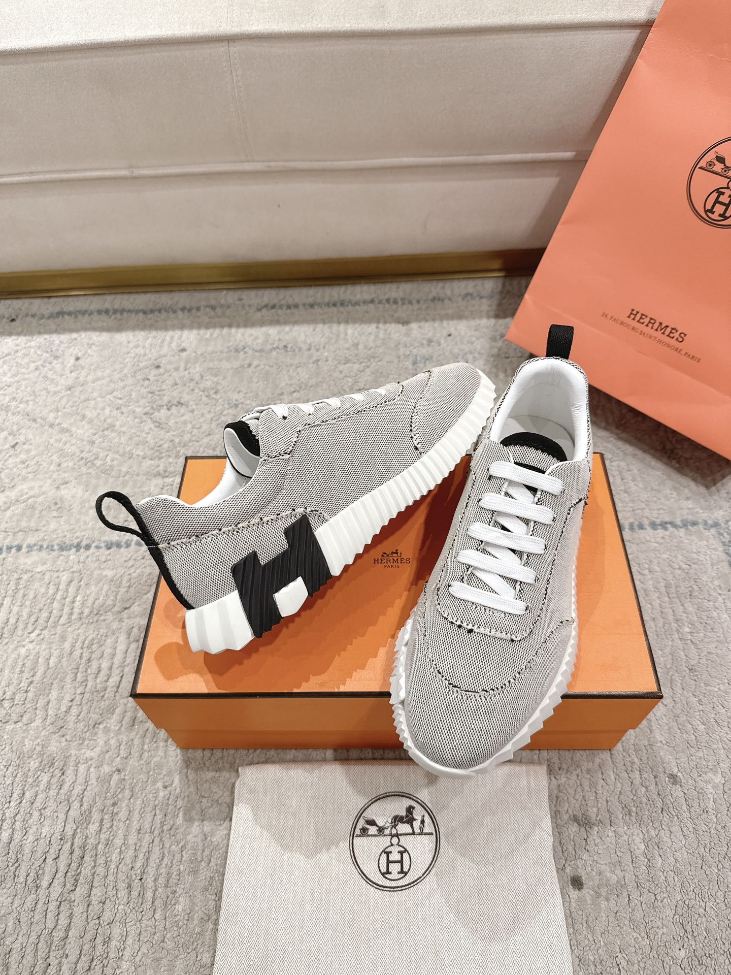 HM Bouncing Sneaker Light Grey Mix Black Canvas 581316