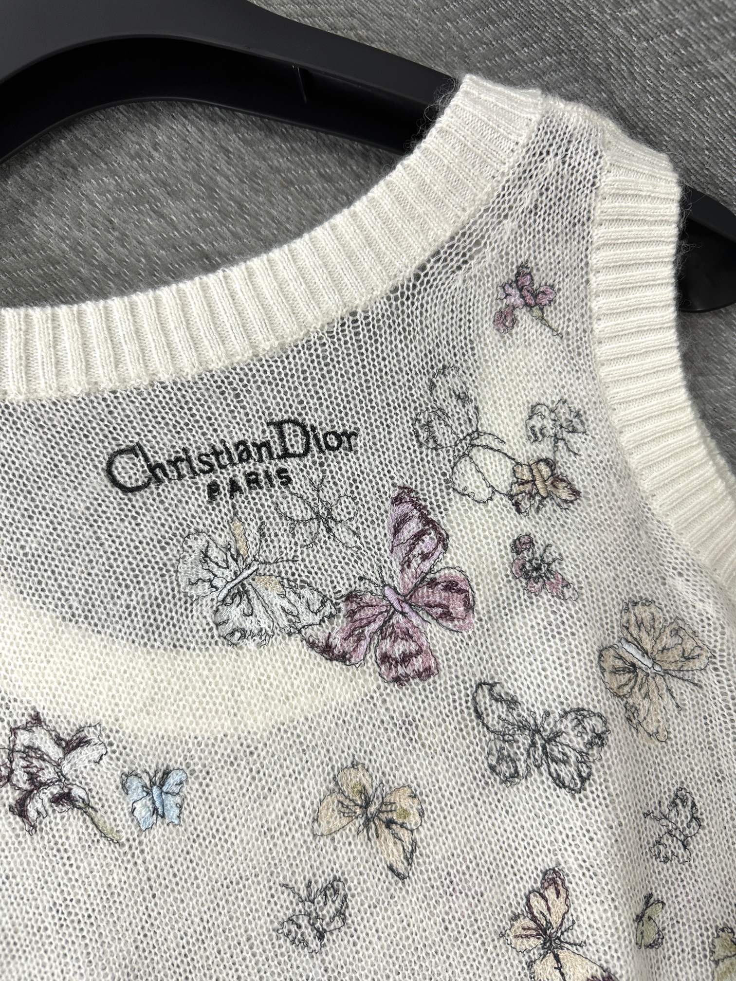 CD Butterfly Embroidered Vest White Alpaca Wool Cashmere 345333