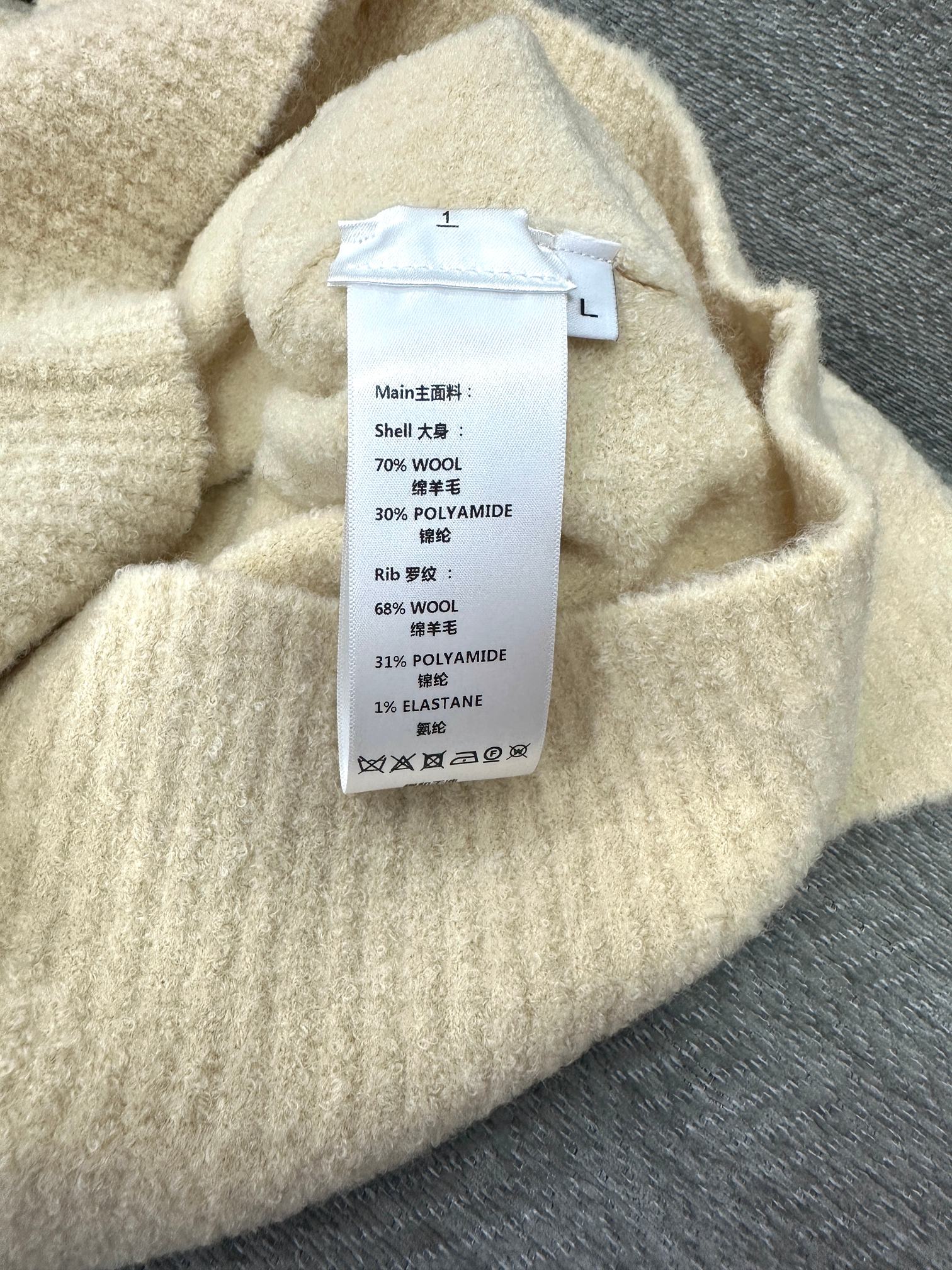 LV LV Monogram Button Knit Top Beige Wool Polyamide 345371