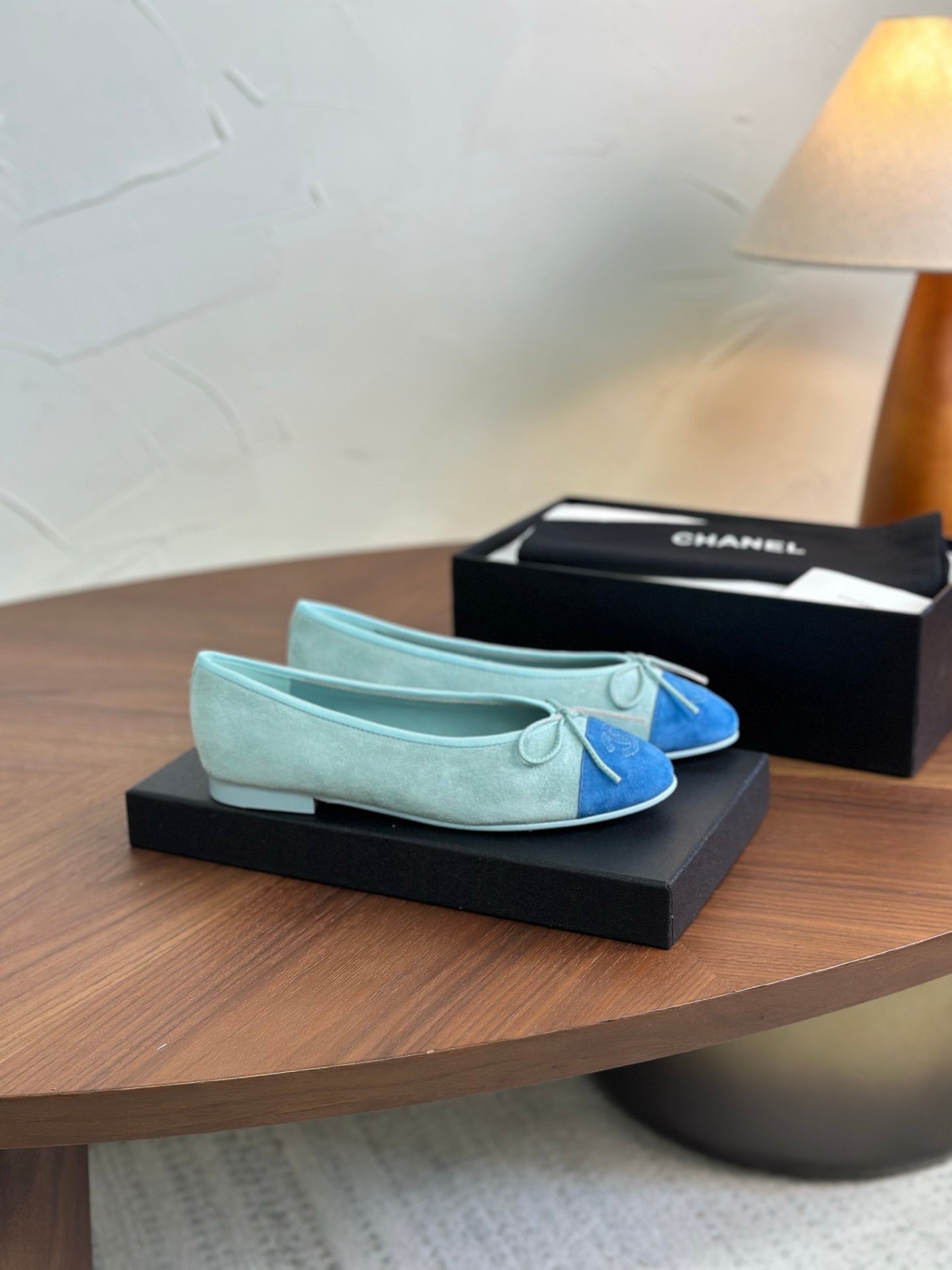 CC 26s Ballet Flat Light Blue Dark Blue Suede 938181