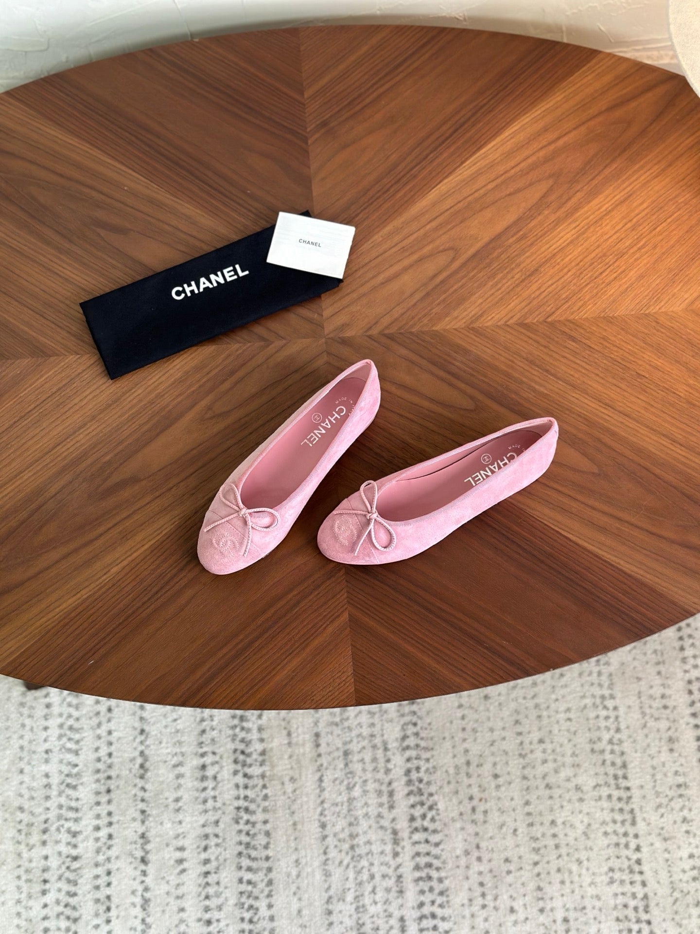 CC 26s Ballet Flat Light Pink Suede 938183
