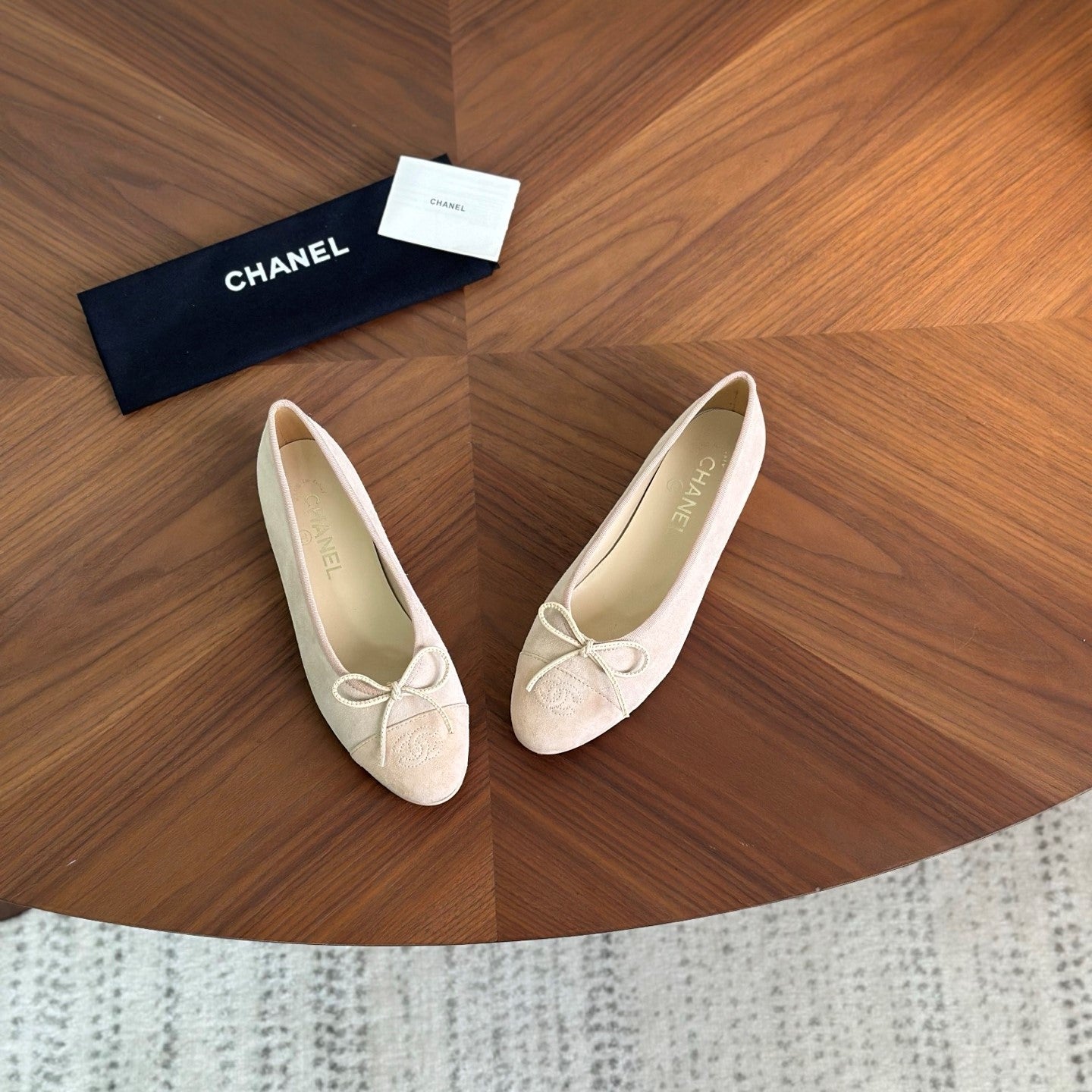 CC 26s Ballet Flat Light Peachy Suede 938185