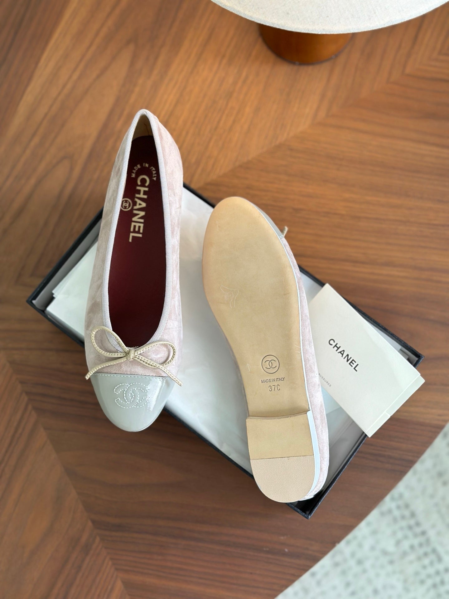 CC 26s Ballet Flat Grey Suede Glossy Leather 938105