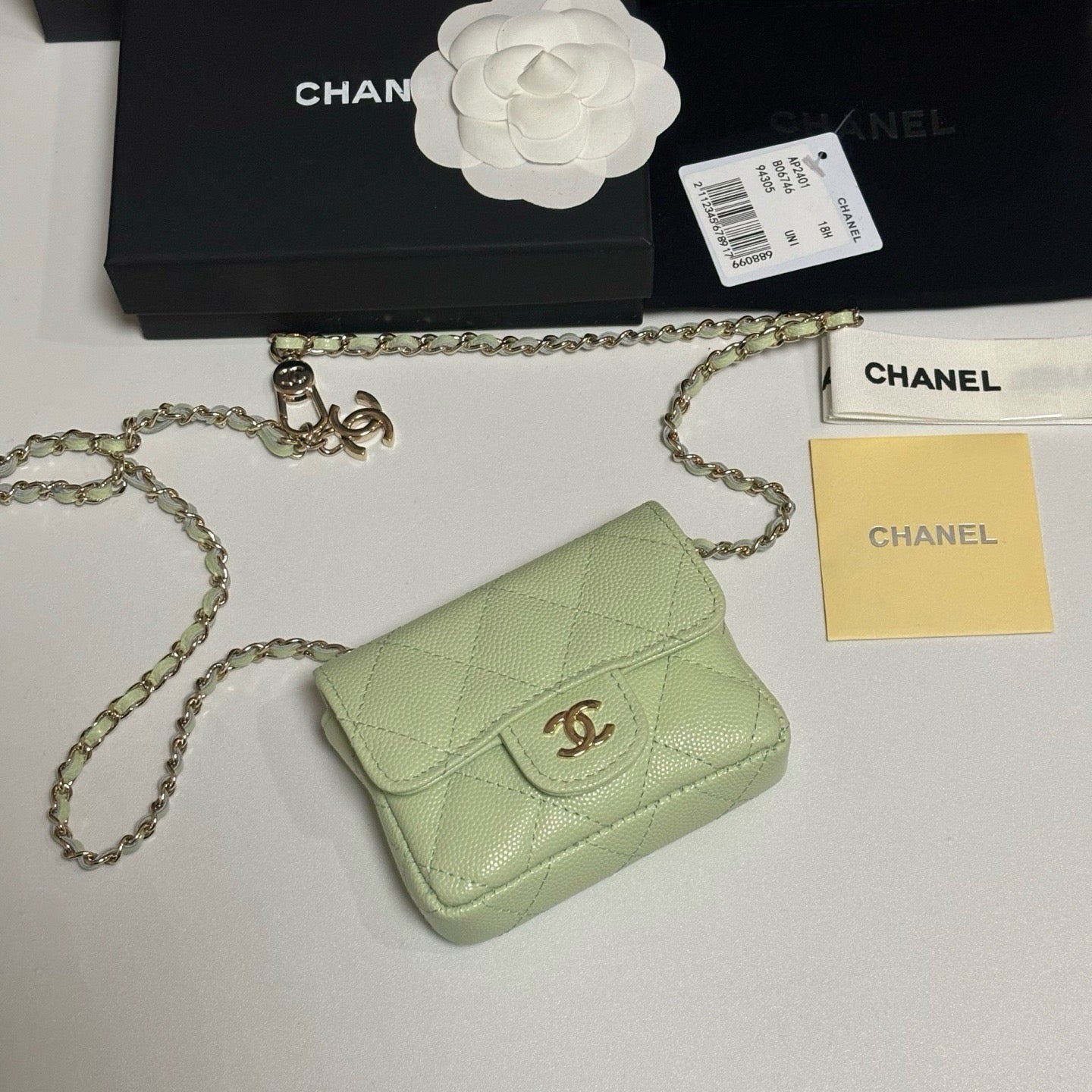 CC 26s Waist Belt Bag Chain Mint Green Caviar 212339