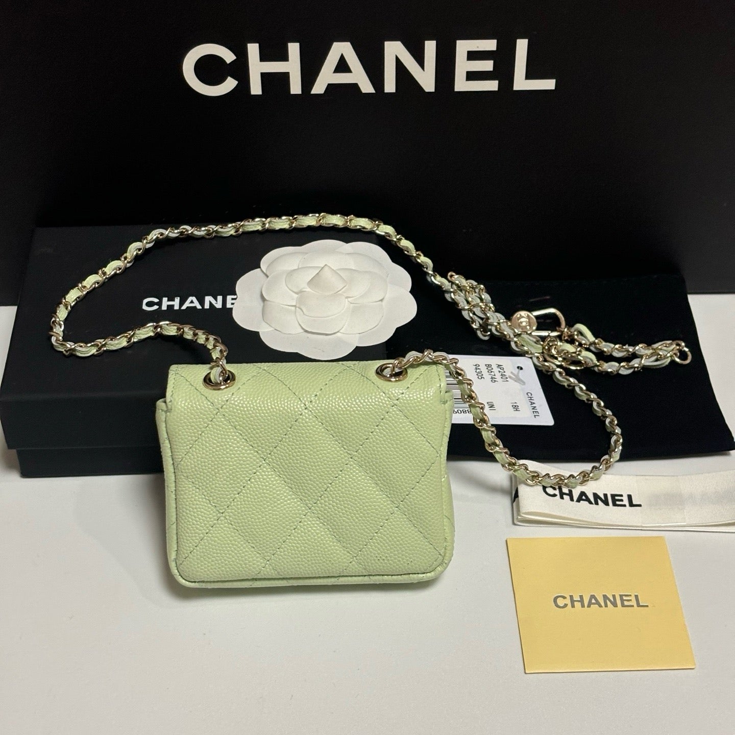 CC 26s Waist Belt Bag Chain Mint Green Caviar 212339