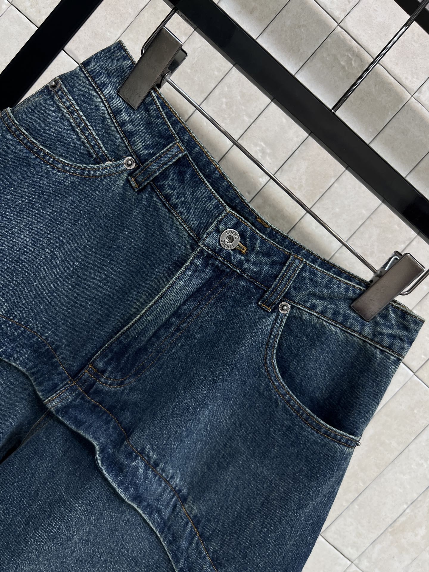 Loewe 26s High-Waisted Wide-Leg Denim Cropped Pants 400688