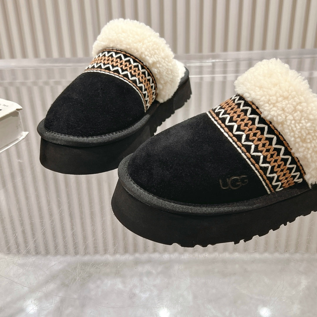UGG Disquette Atherson Slipper Black White Wool Suede 512921
