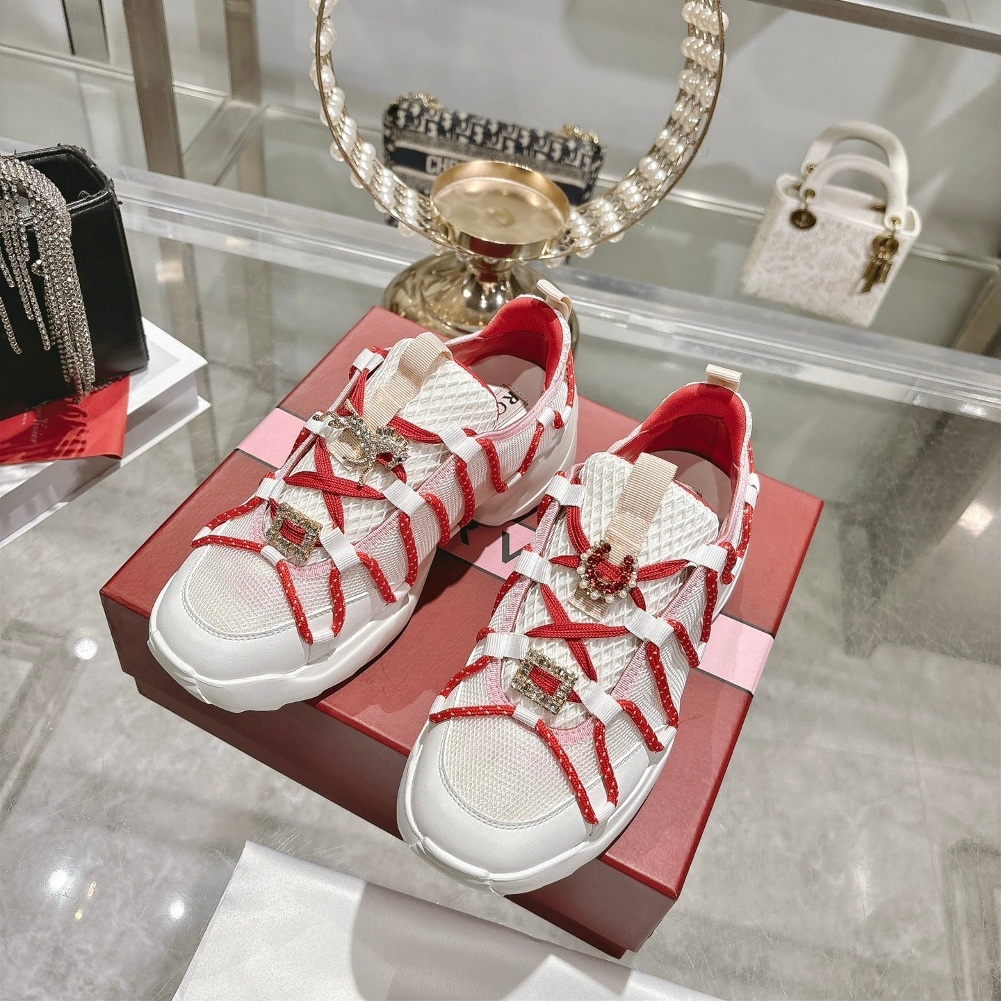 Roger Vivier Zag Sneakers White Red Lace Lambskin 679800