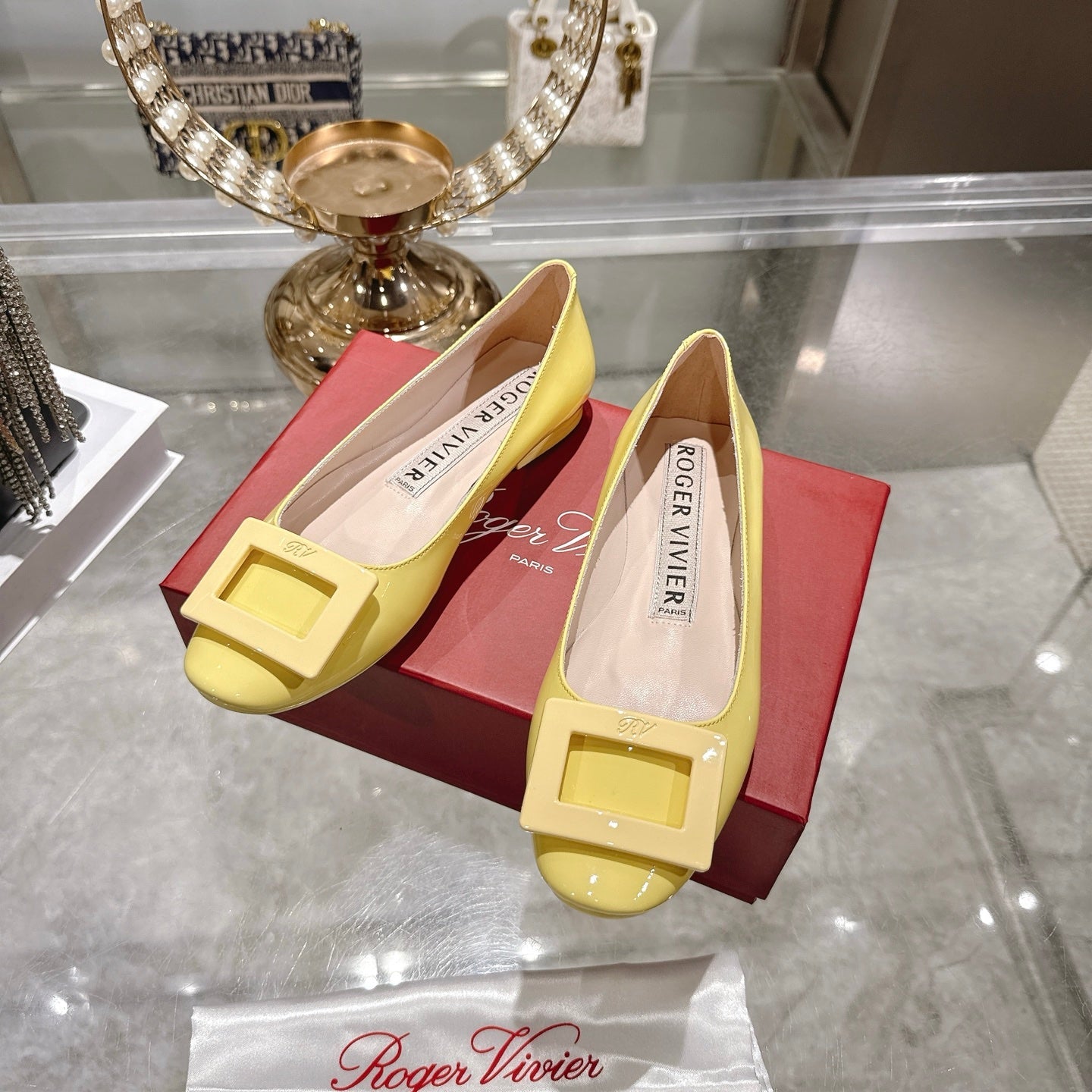 Roger Vivier 26s U Look Ballet Flat Yellow Leather 679806