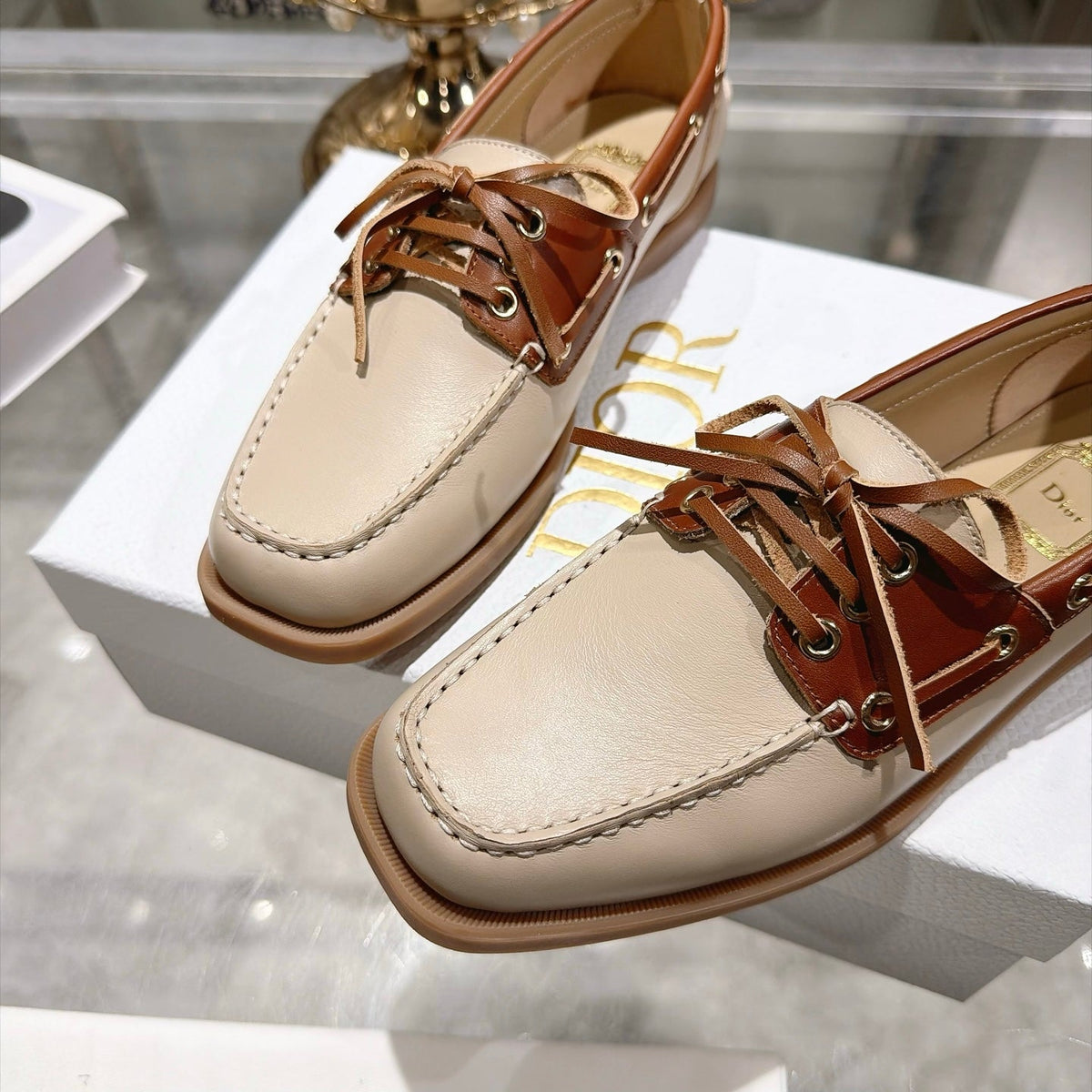 Dior FW26 Boat Shoes Beige Brown Leather 190304