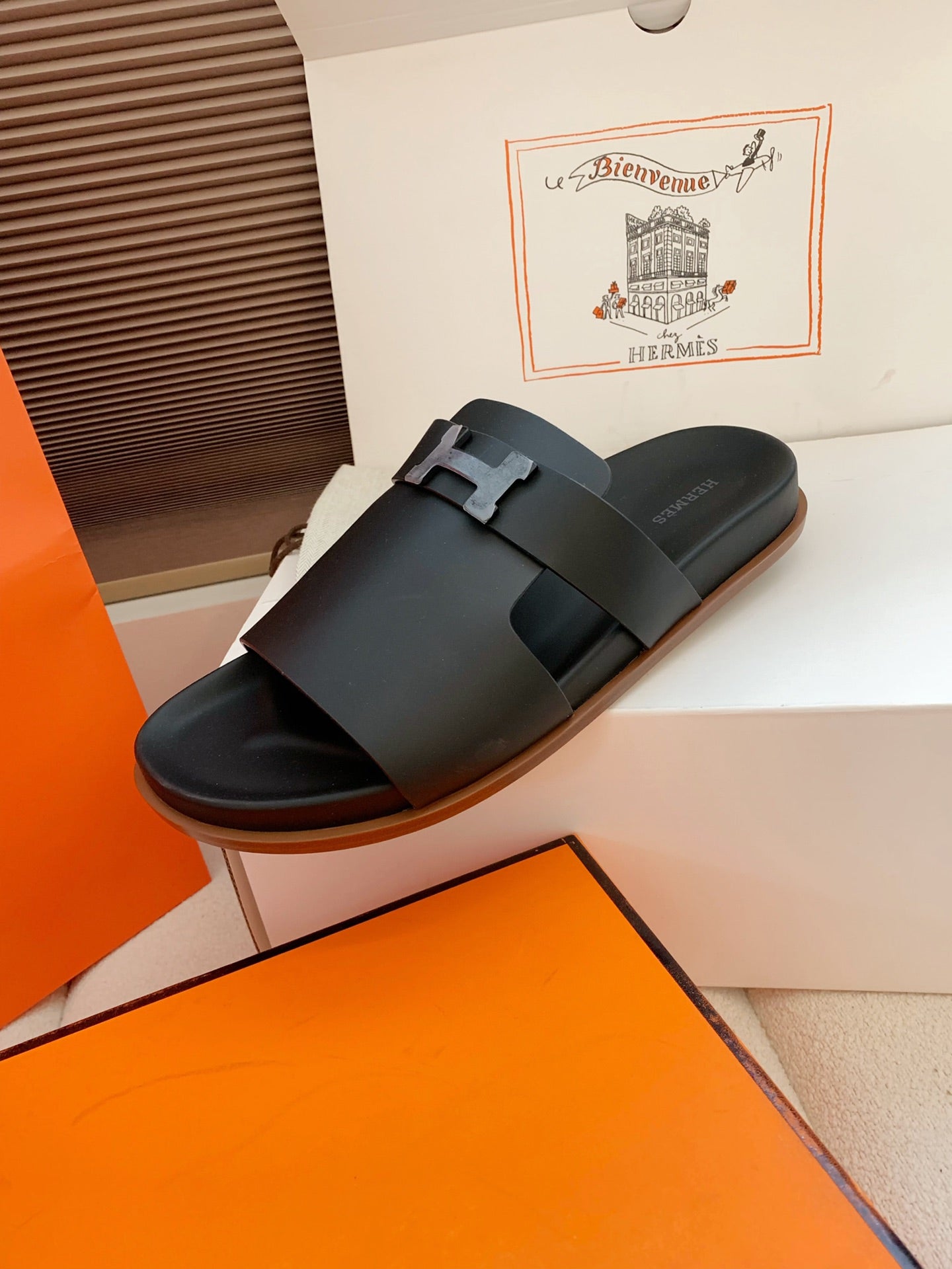 HM Men Jaures Sandal Black Sheepskin 614861