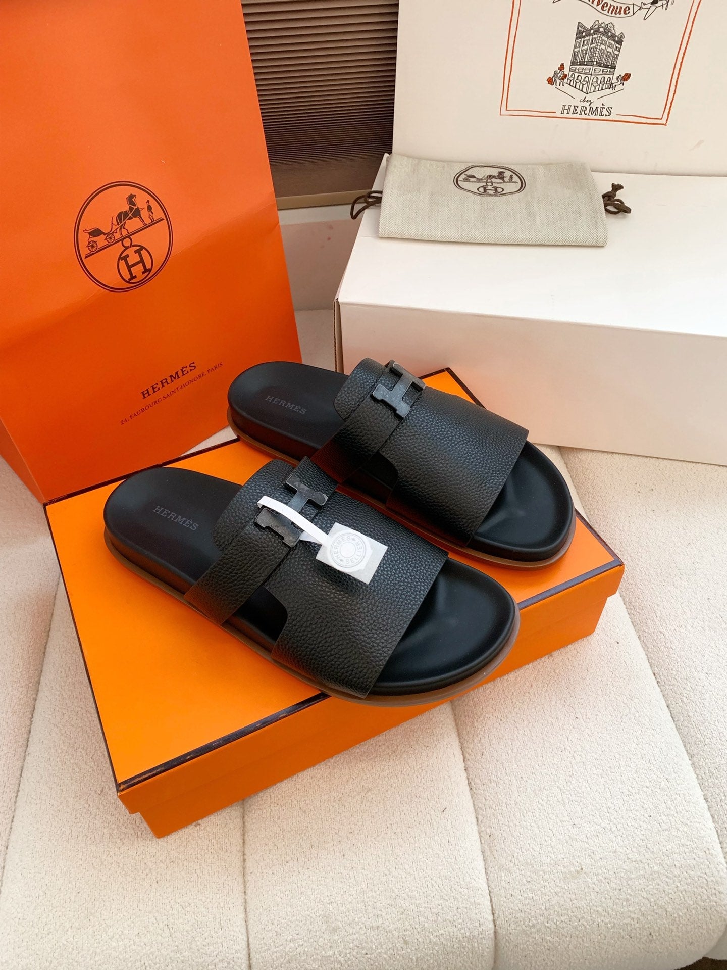 HM Men Jaures Sandal Black Cowhide 614861