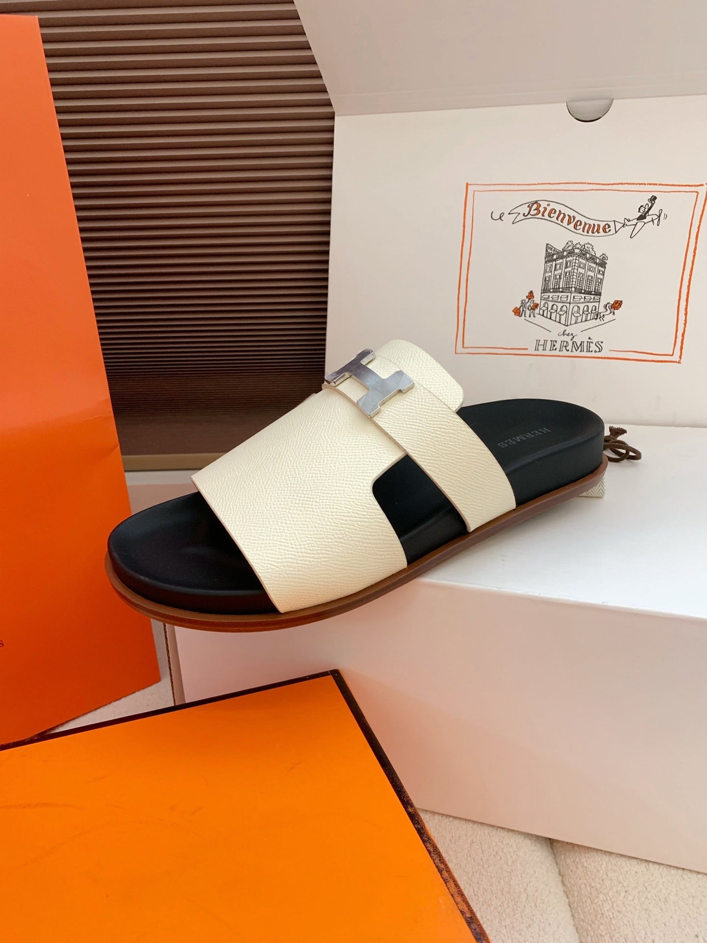 HM Men Jaures Sandal Ivory Black Cowhide 614863
