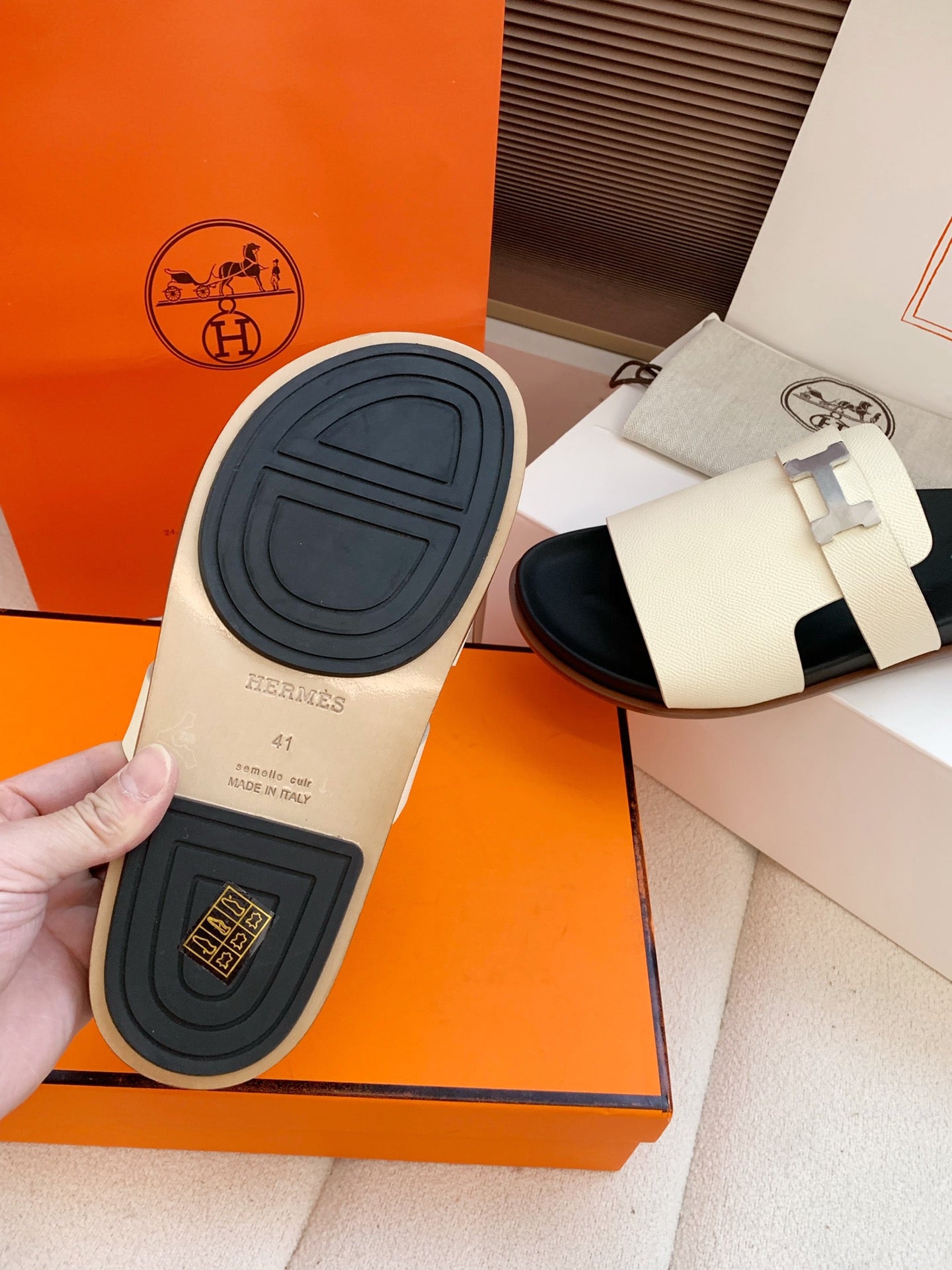 HM Men Jaures Sandal Ivory Black Cowhide 614863