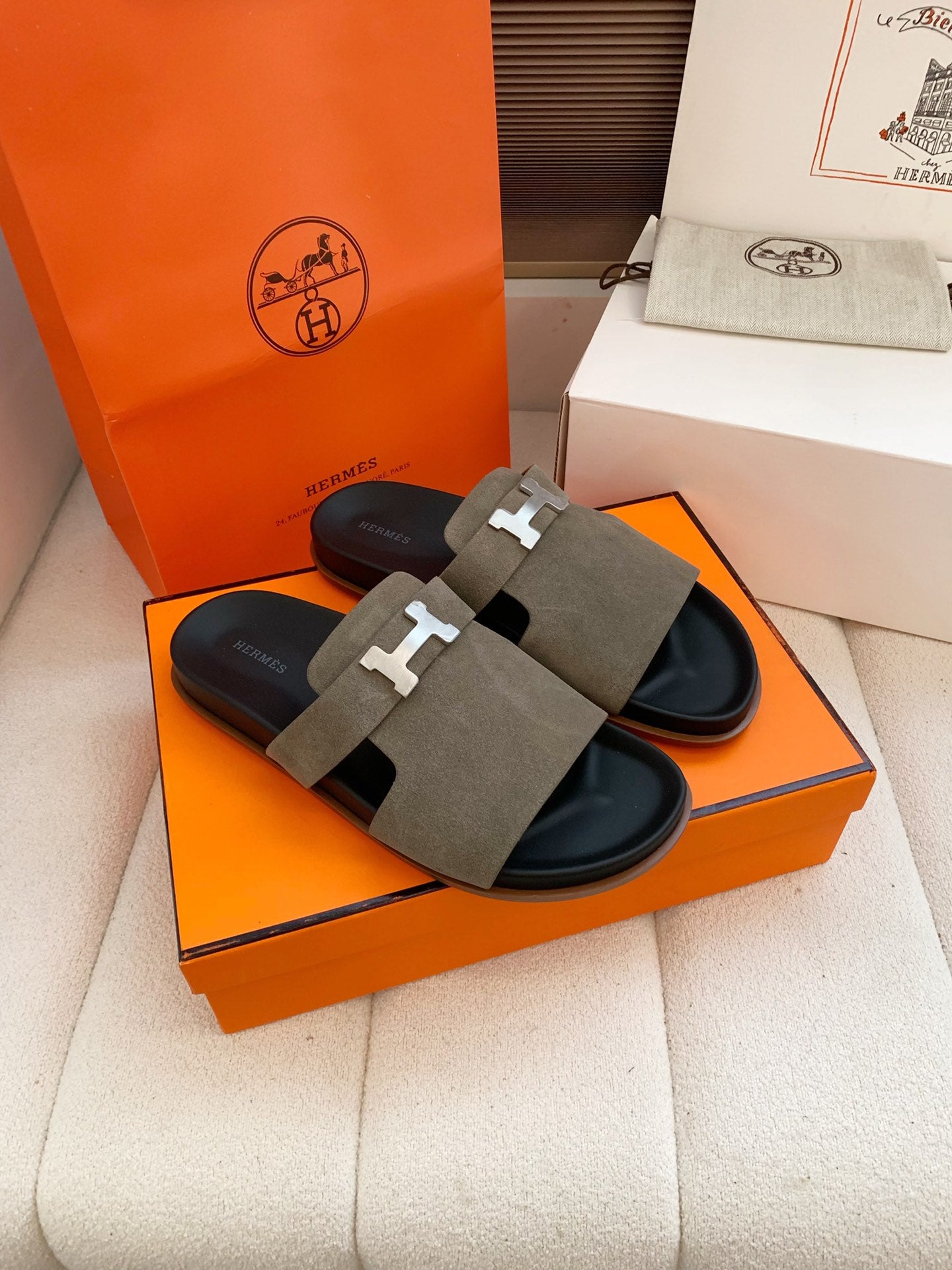 HM Men Jaures Sandal Taupe Black Suede 614865