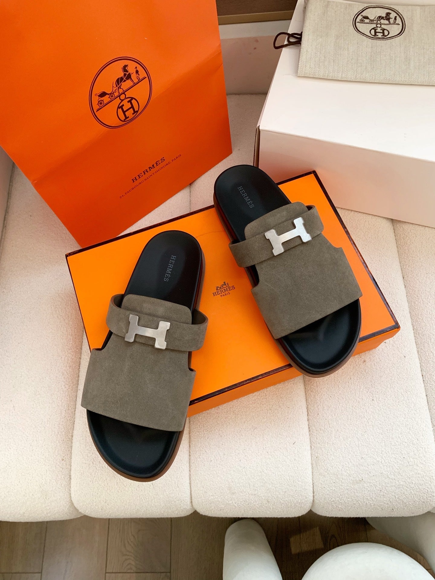 HM Men Jaures Sandal Taupe Black Suede 614865