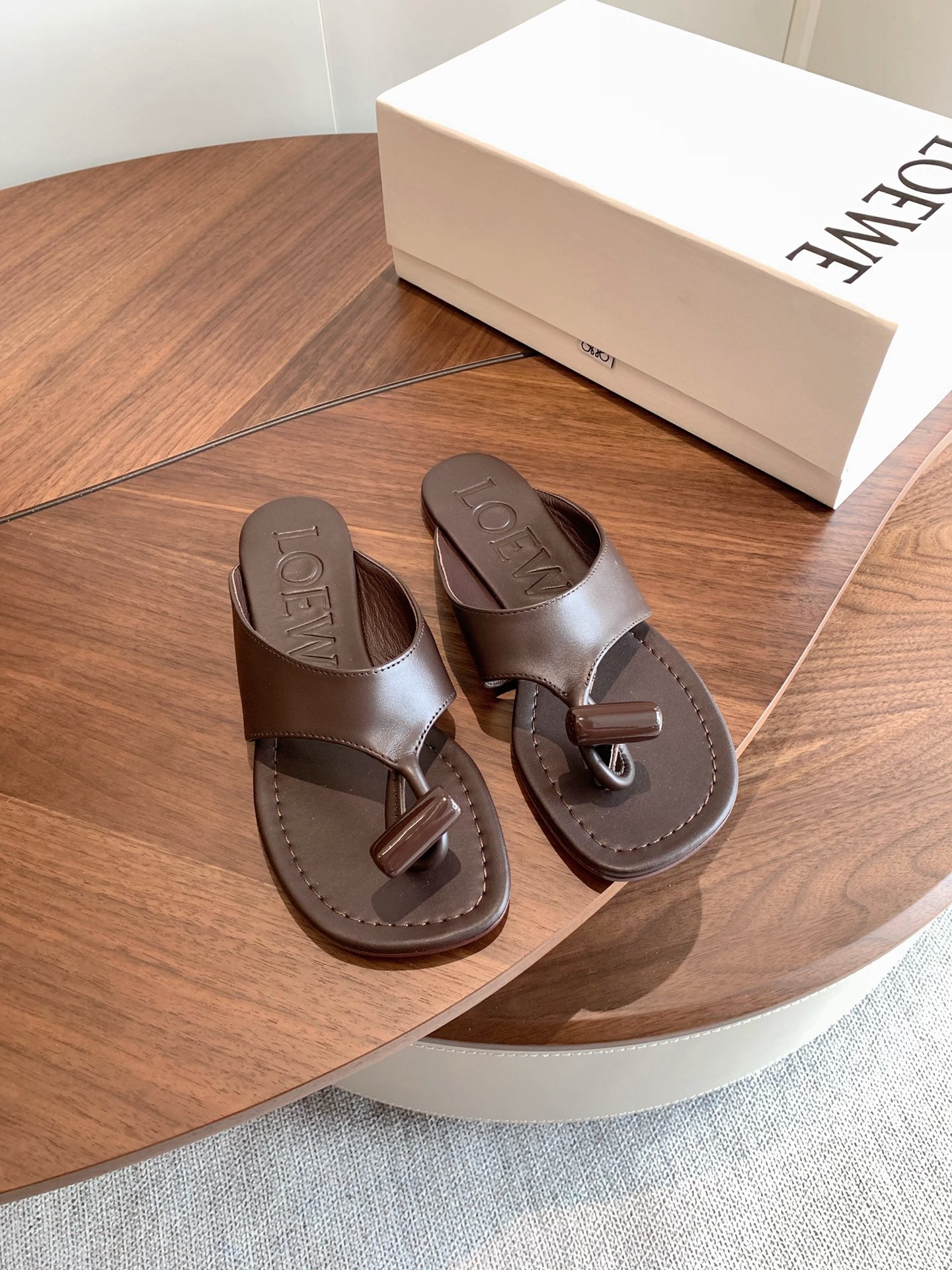 Loewe Toggle Sandals Coffee Leather 878019