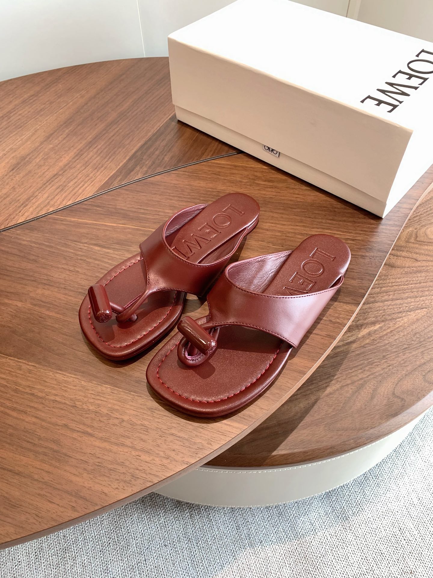 Loewe Toggle Sandals Burgundy Leather 878020