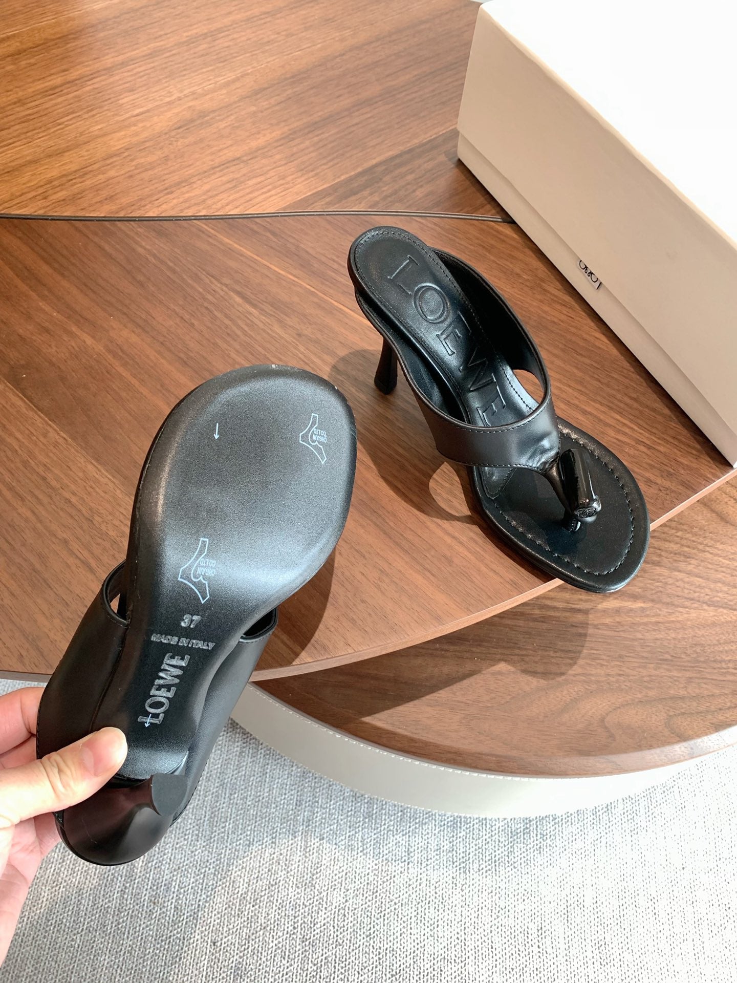 Loewe Toggle Sandals 9cm Black Leather 878021