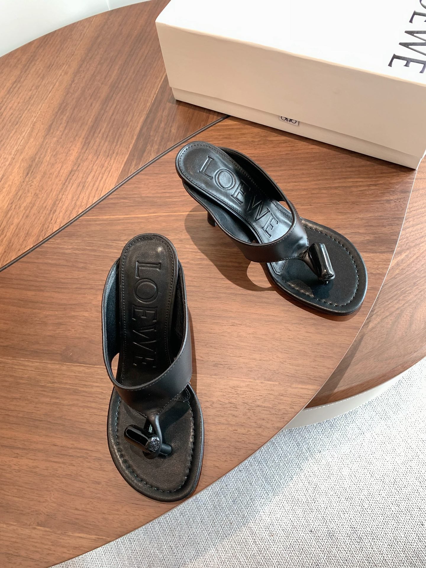 Loewe Toggle Sandals 9cm Black Leather 878021