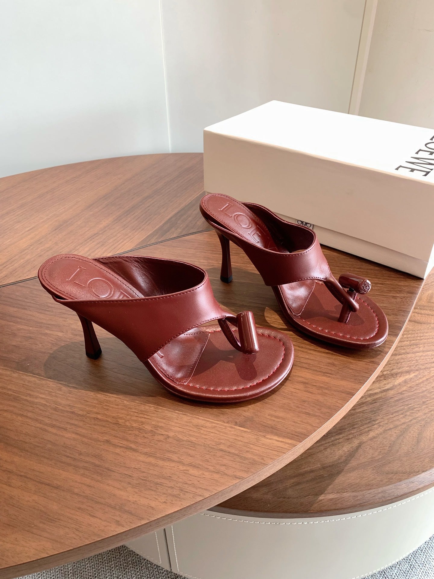 Loewe Toggle Sandals 9cm Burgundy Leather 878024