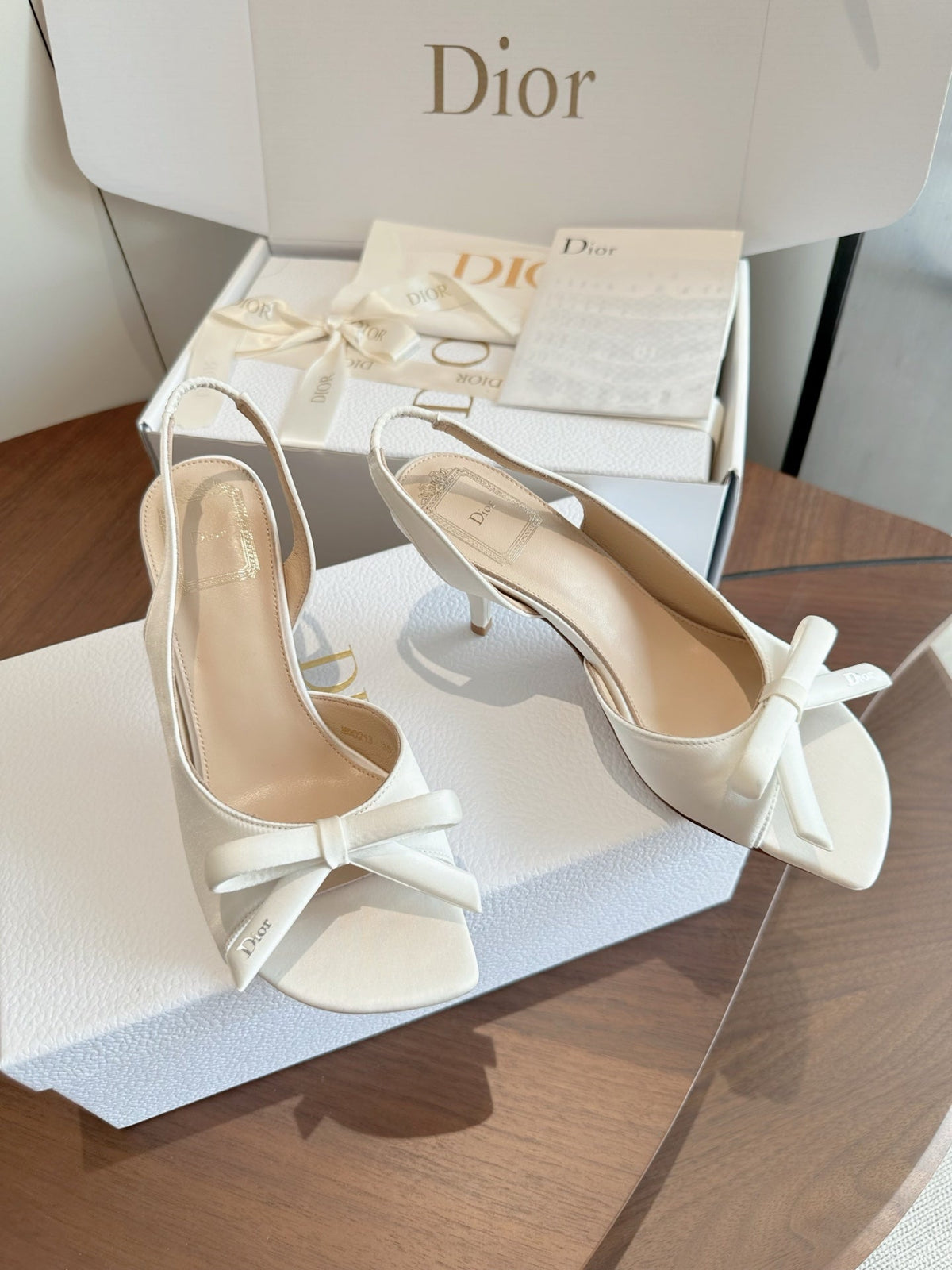 CD 26s J'Adior Slingback Sandals White Calfskin 150506