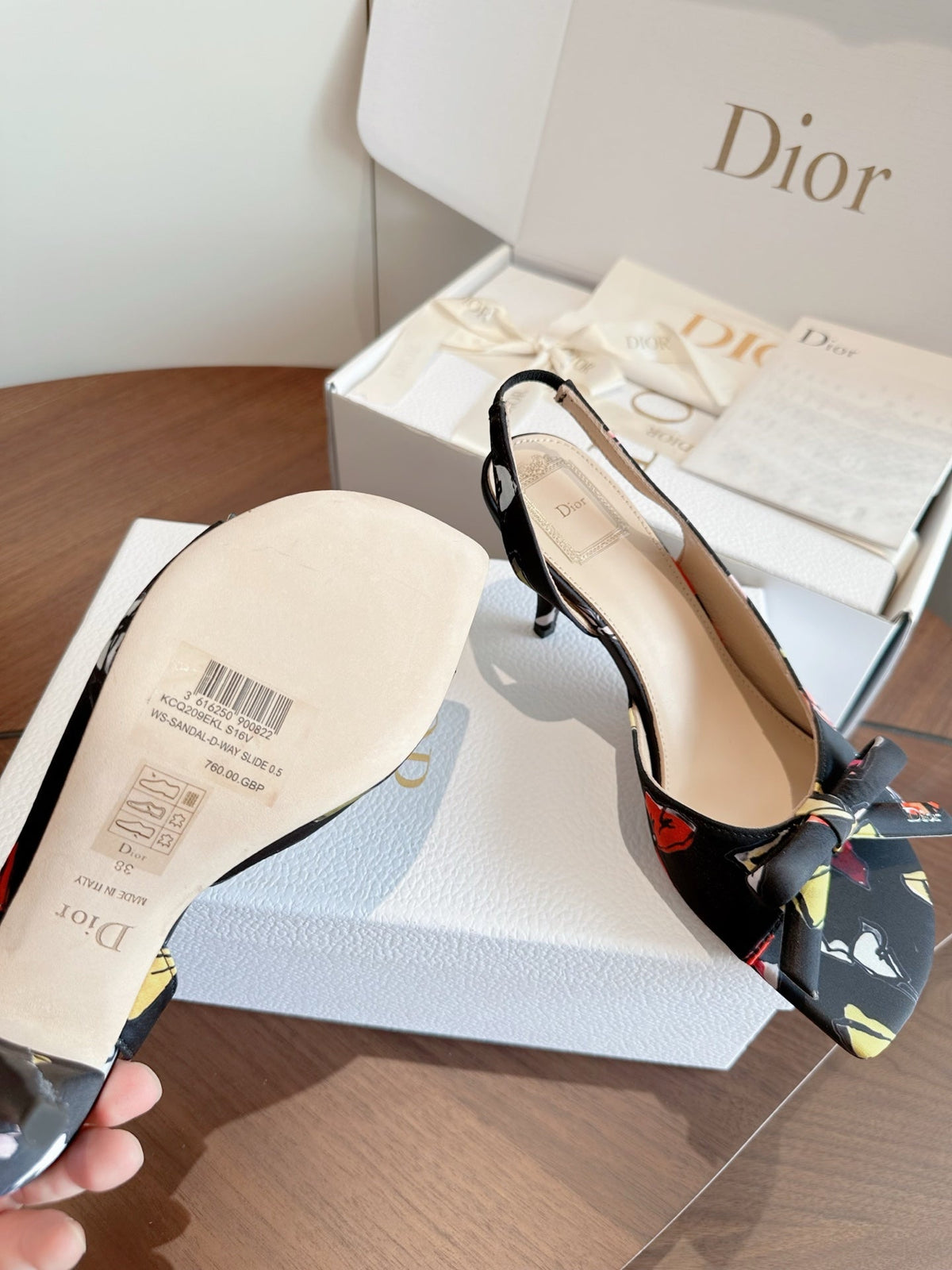 CD 26s J'Adior Slingback Sandals Black Multicolor Bow Print Grosgrain 150509