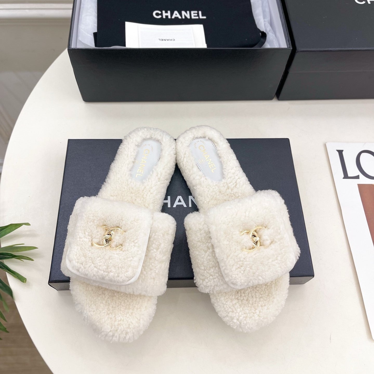 CC 25s Logo Slippers White Wool GHW 435266