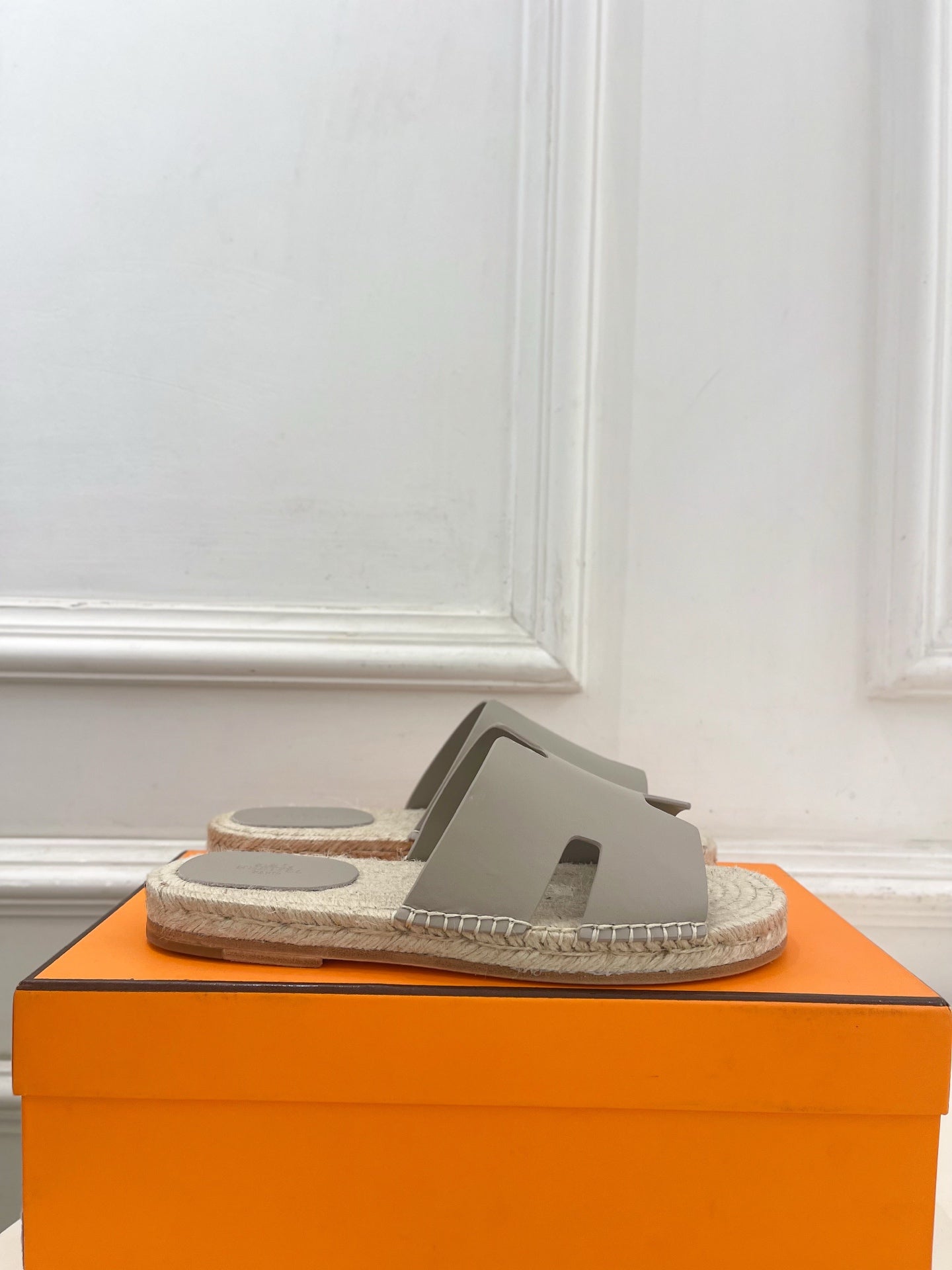 HM Antigua Espadrille Grey Leather Raffia 631945