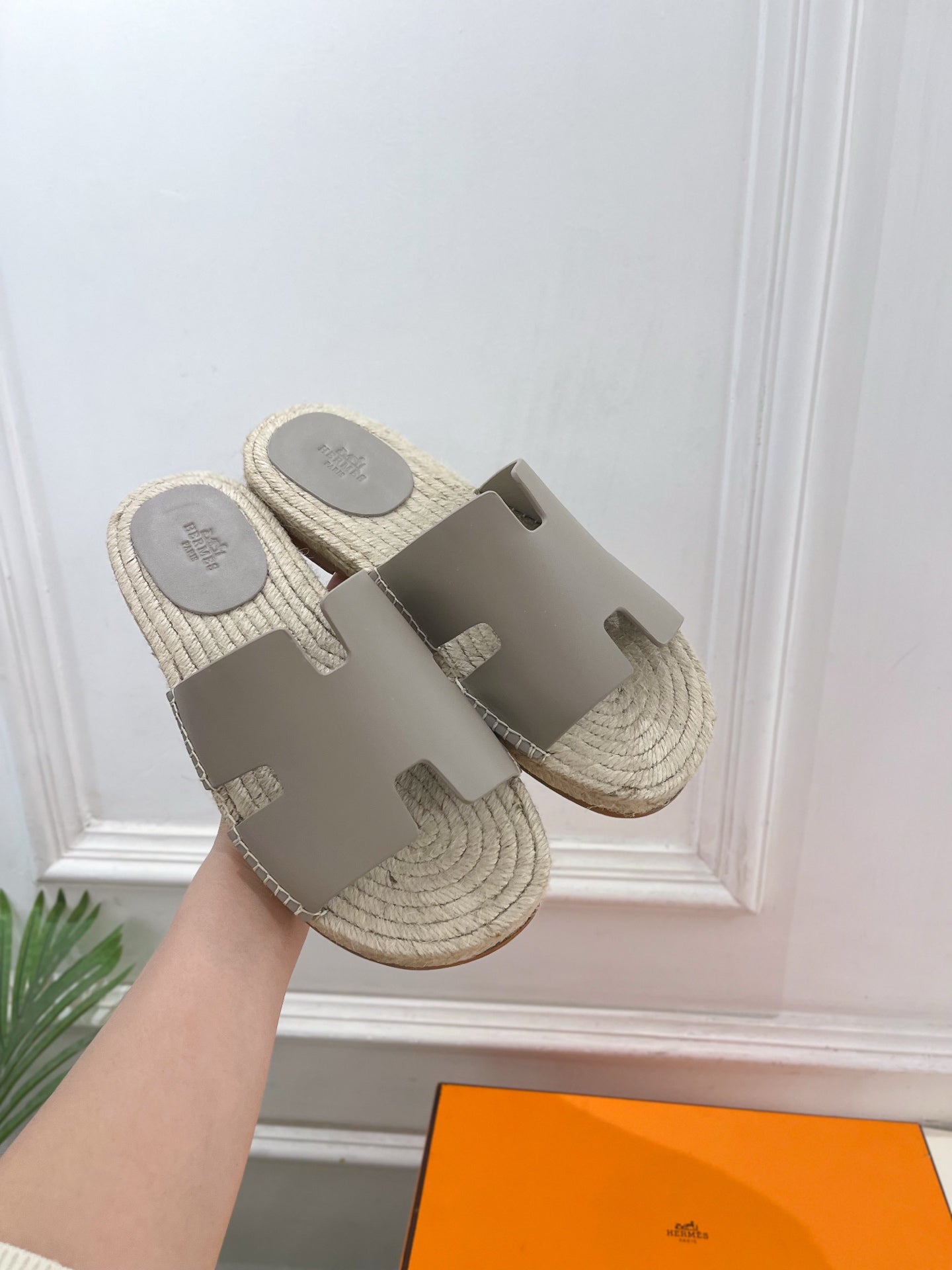 HM Antigua Espadrille Grey Leather Raffia 631945