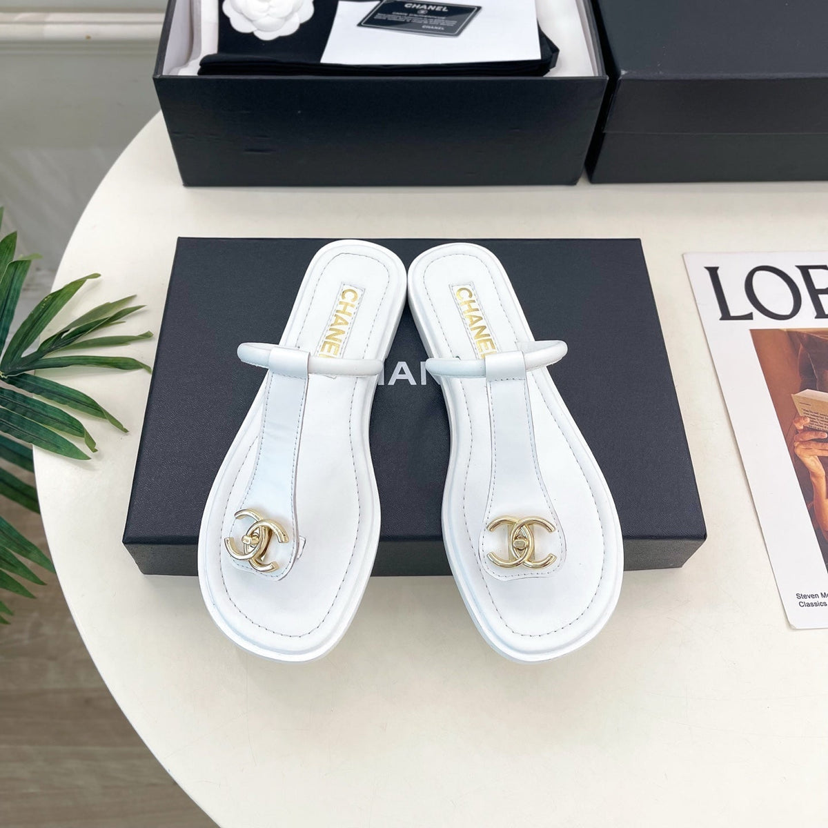 Chanel 26s Thong Sandals In White Lambskin With Gold Tone Cc Logo