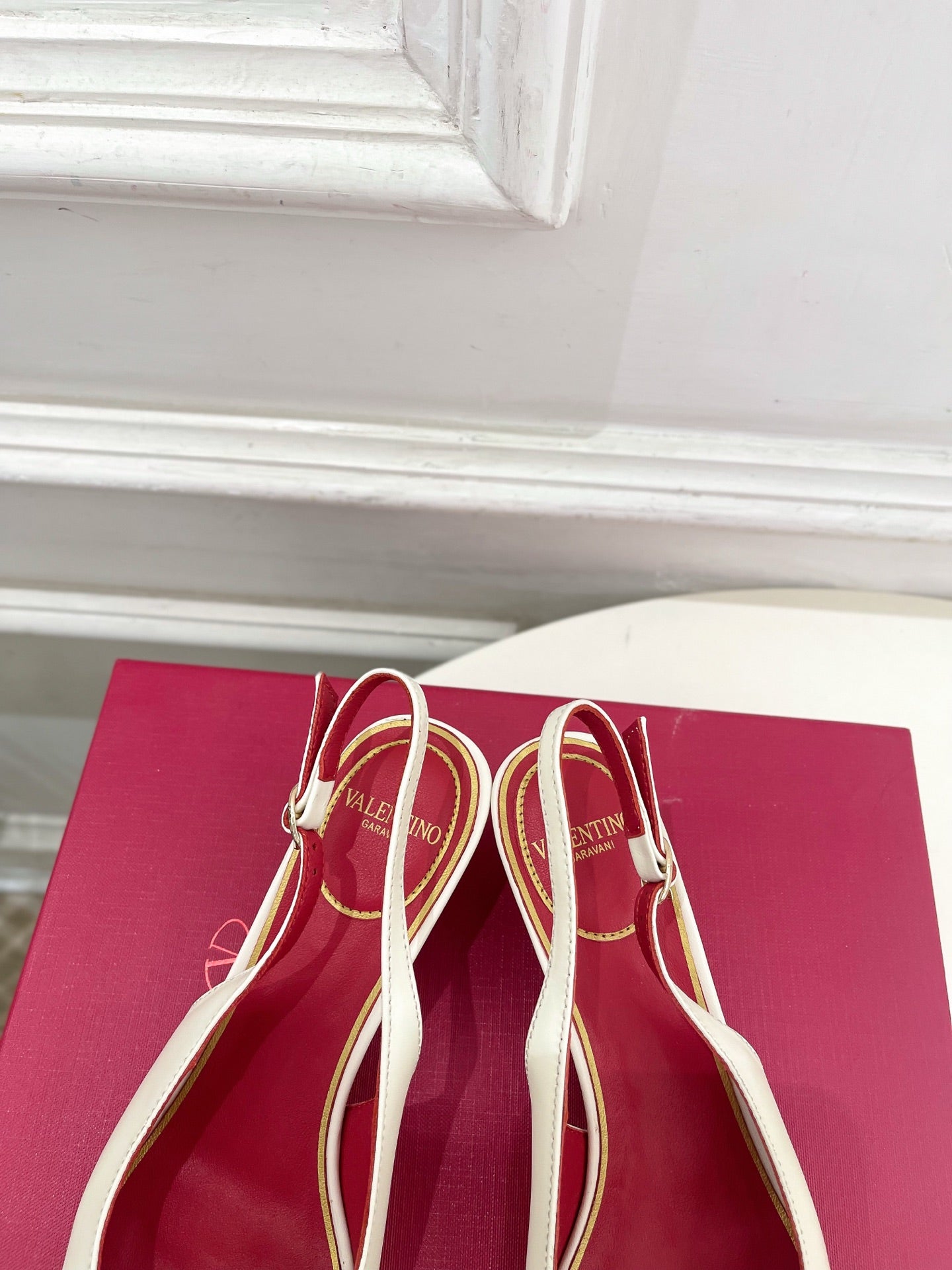 VLogo Heartip Slingback 3.5cm White Sheepskin 947338