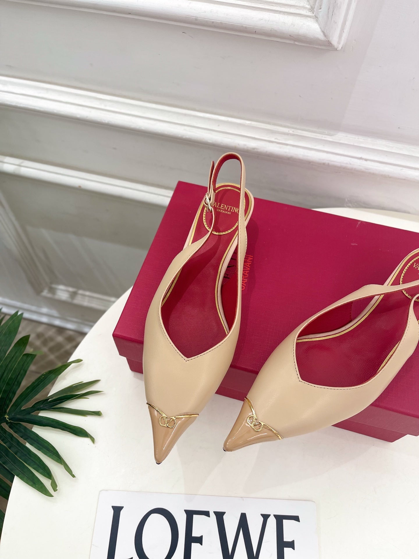 VLogo Heartip Slingback 3.5cm Beige Sheepskin 947340