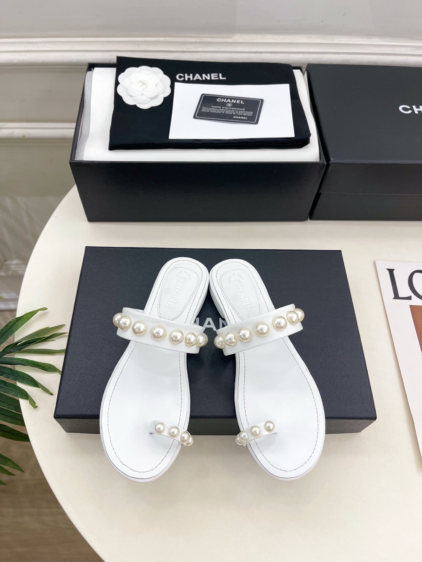 CC 26s Pearl Embellished Sandals White Sheepskin 947067