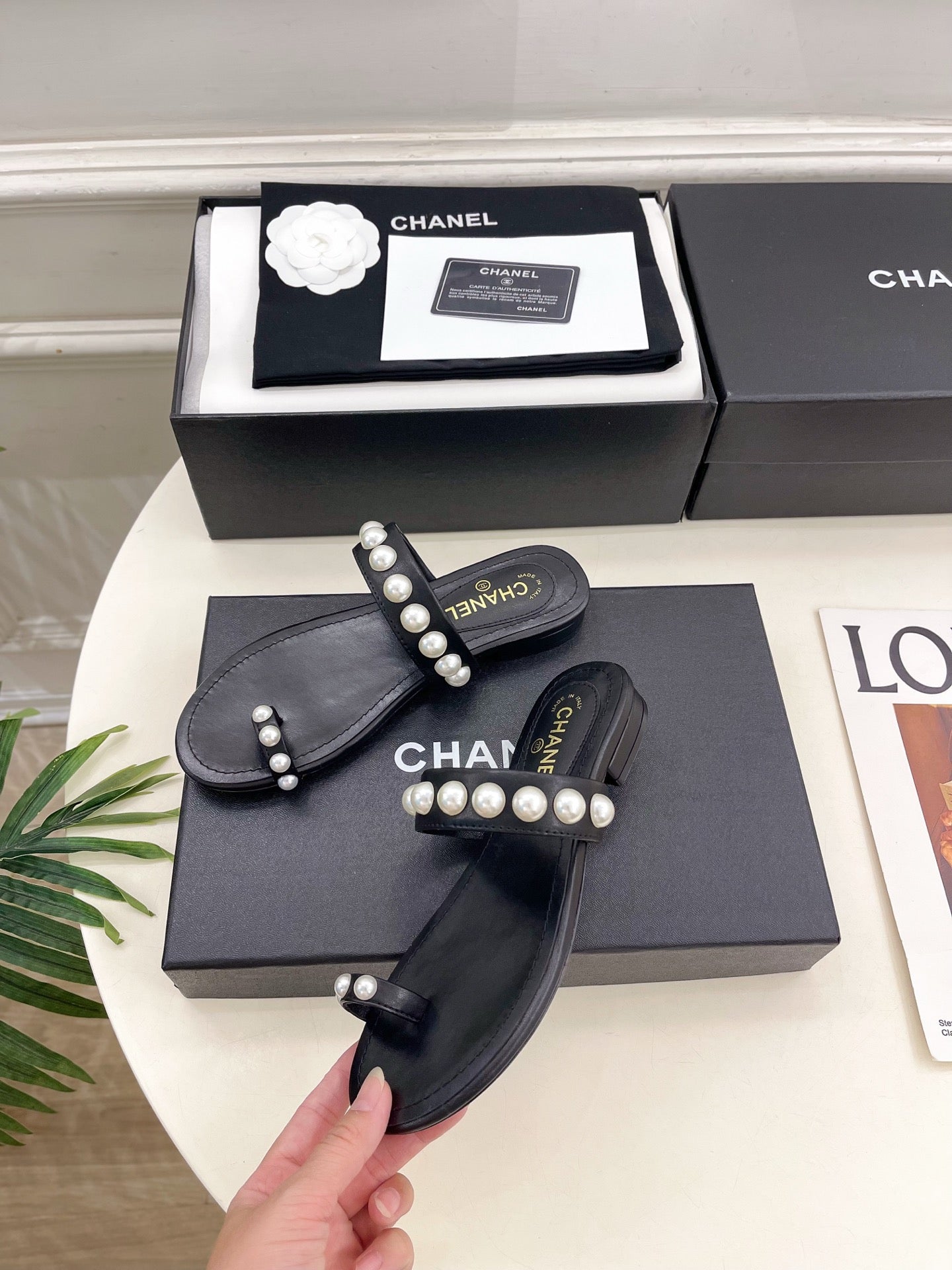 CC 26s Pearl Embellished Sandals Black Sheepskin 947066