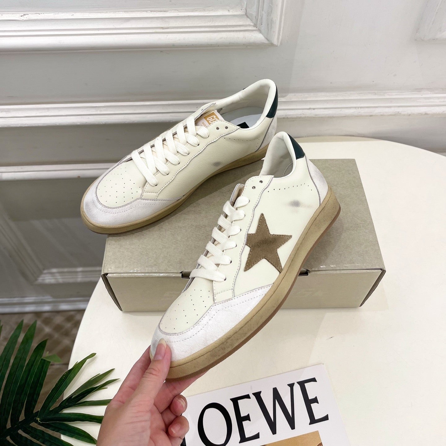 Golden Goose 26s Super-Star Beige Star Cream Leather 947742