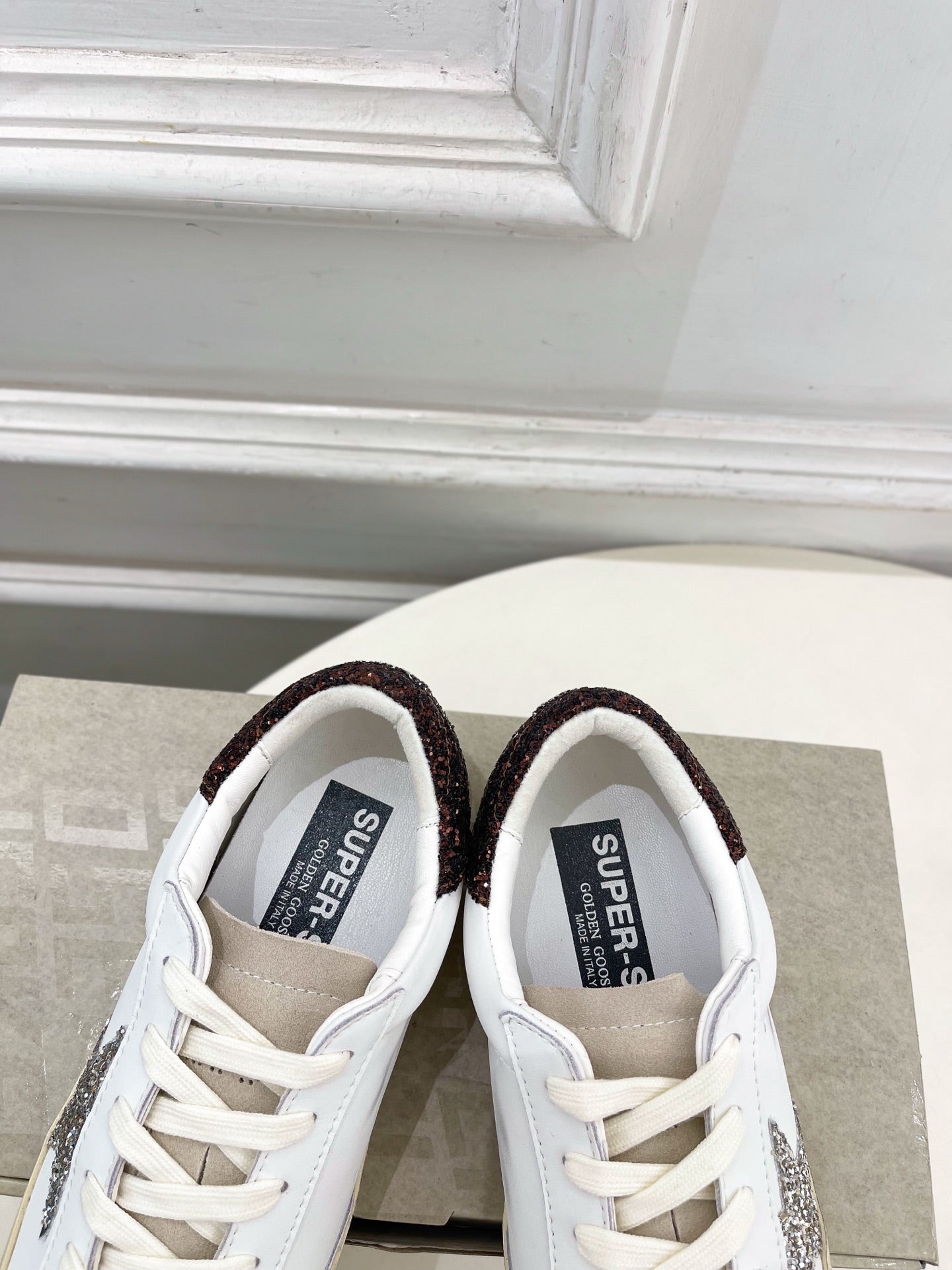 Golden Goose 26s Super-Star Light Taupe Star White Brown Glitter Leather 947745