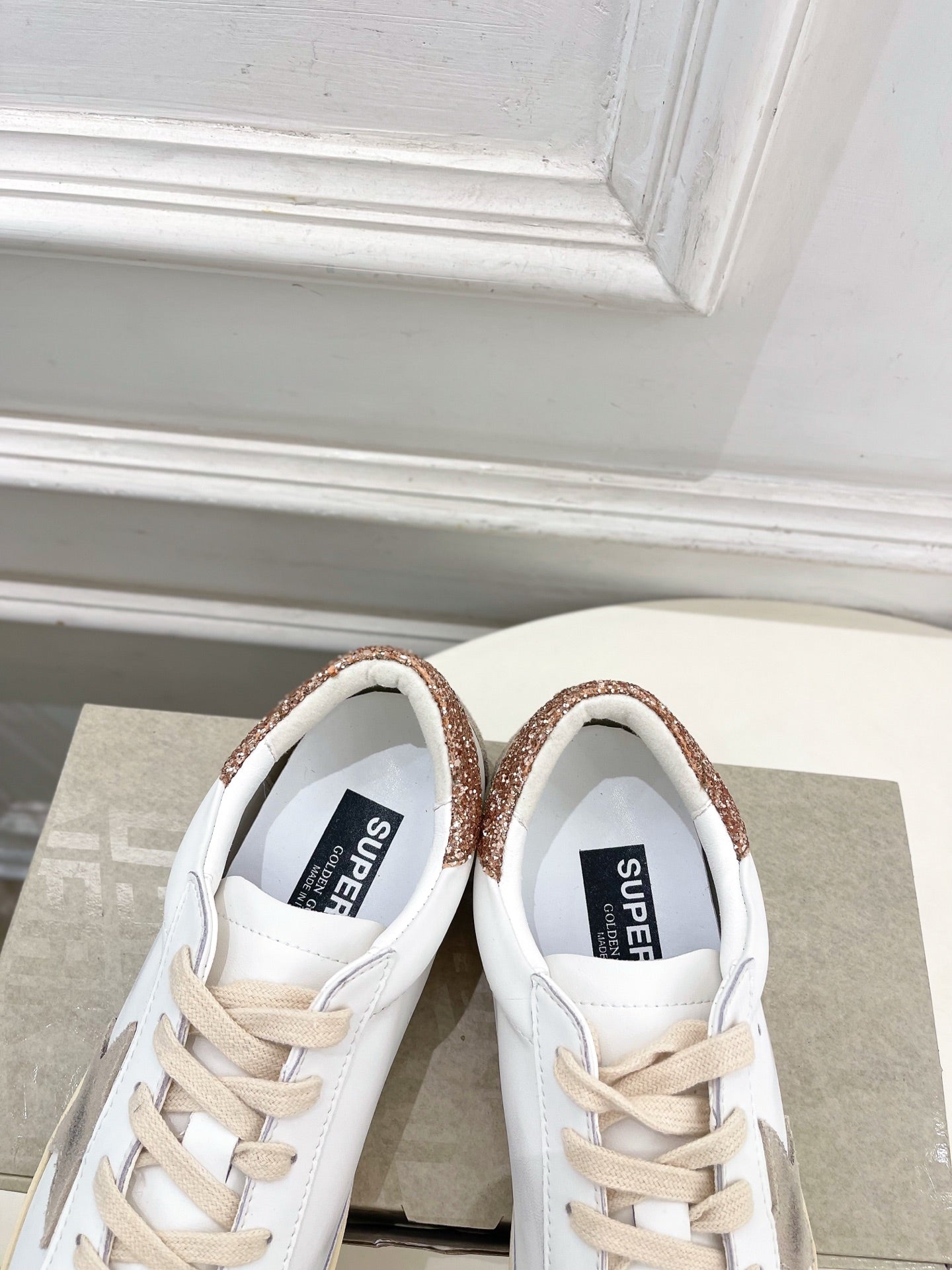 Golden Goose 26s Super-Star Light Taupe Star White Glitter Leather 947746