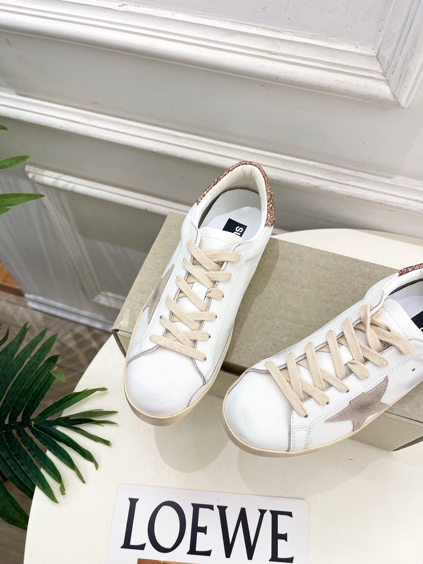 Golden Goose 26s Super-Star Light Taupe Star White Glitter Leather 947746