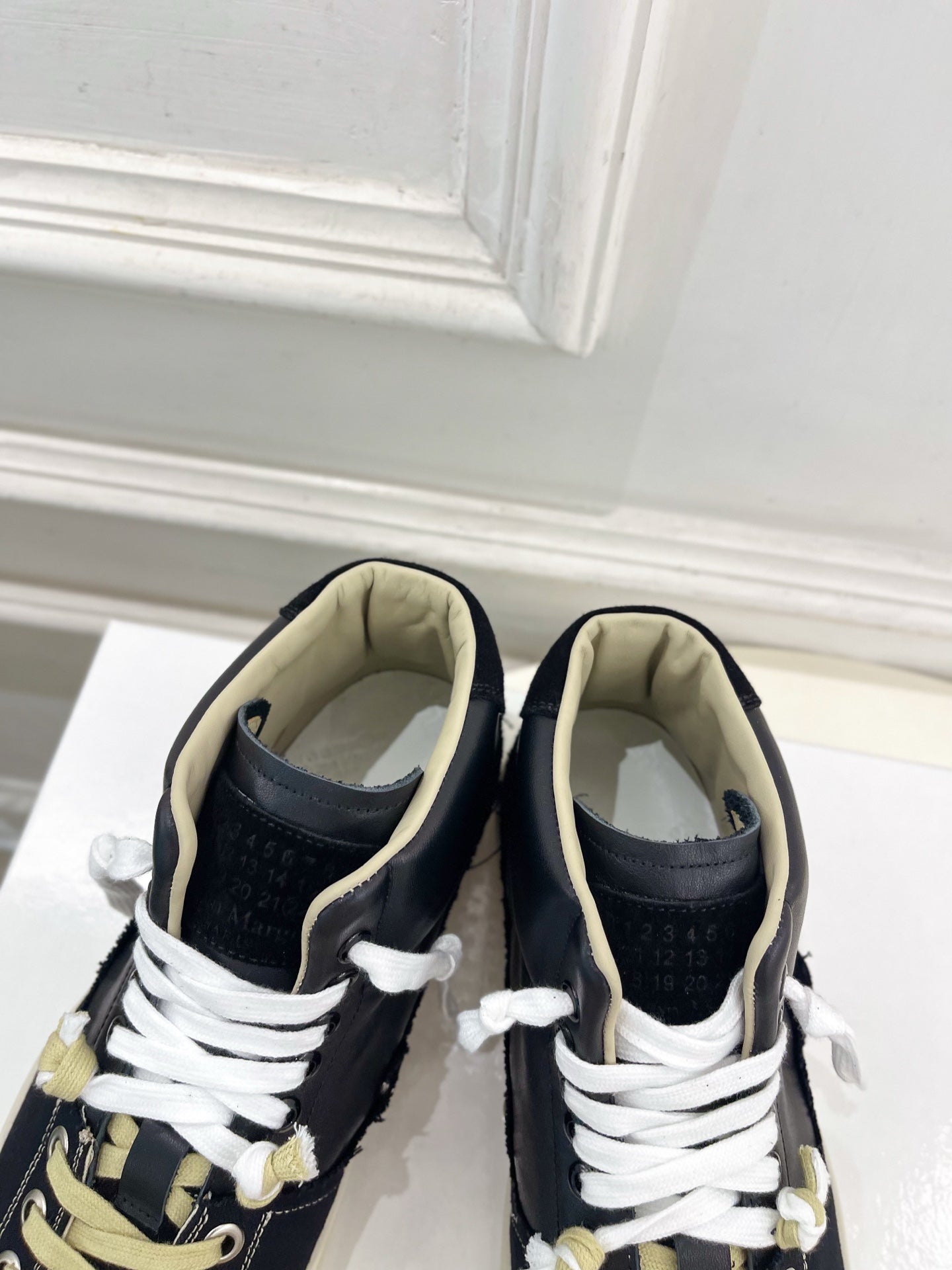 MM6 26s New Evolution Mid-Top Sneakers Black Canvas Calfskin 947481