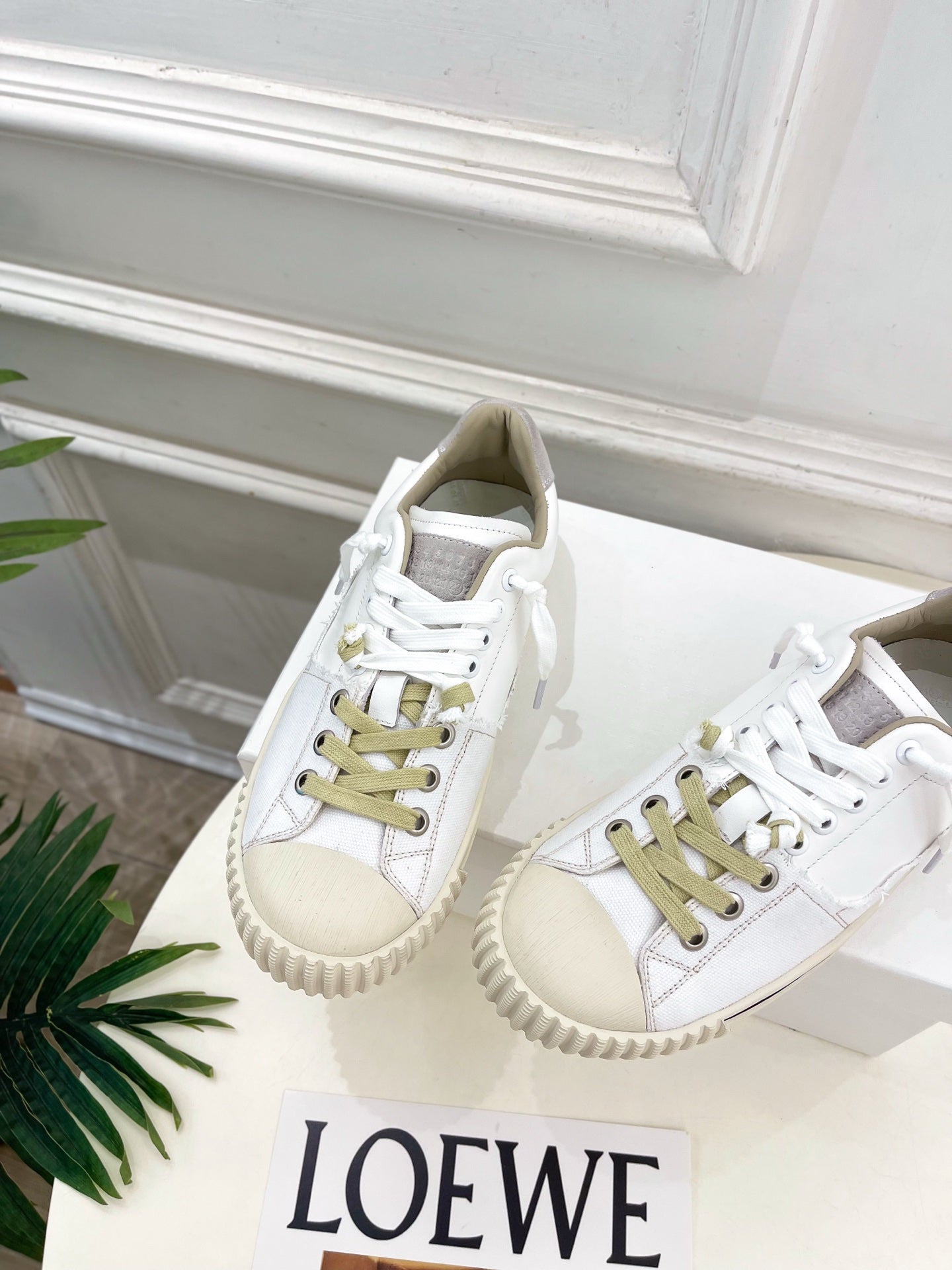MM6 26s New Evolution Sneakers Grey Cream Canvas Calfskin 947484