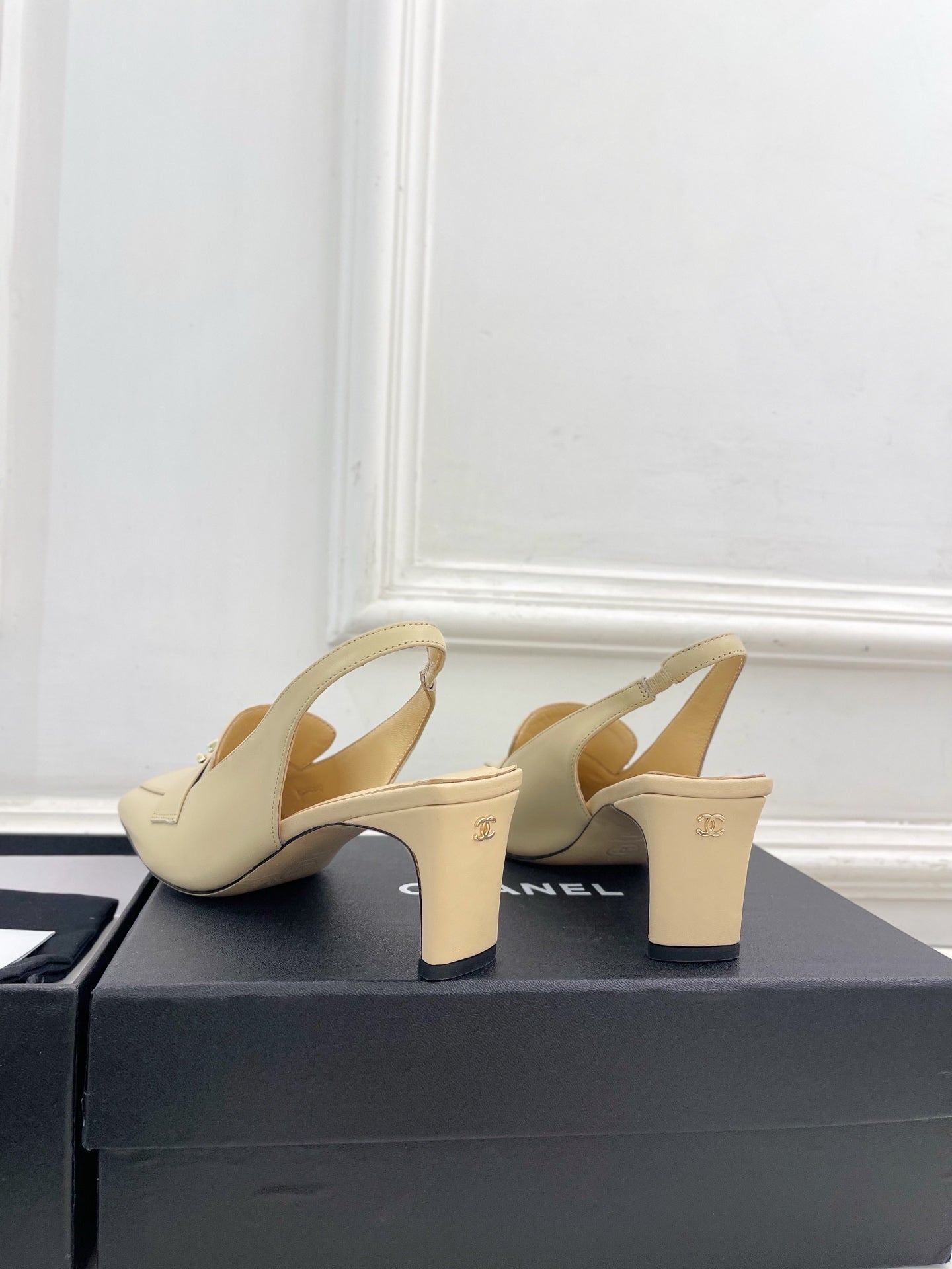 CC 26s Slingback Kitten Heels 6cm Beige Leather 946837