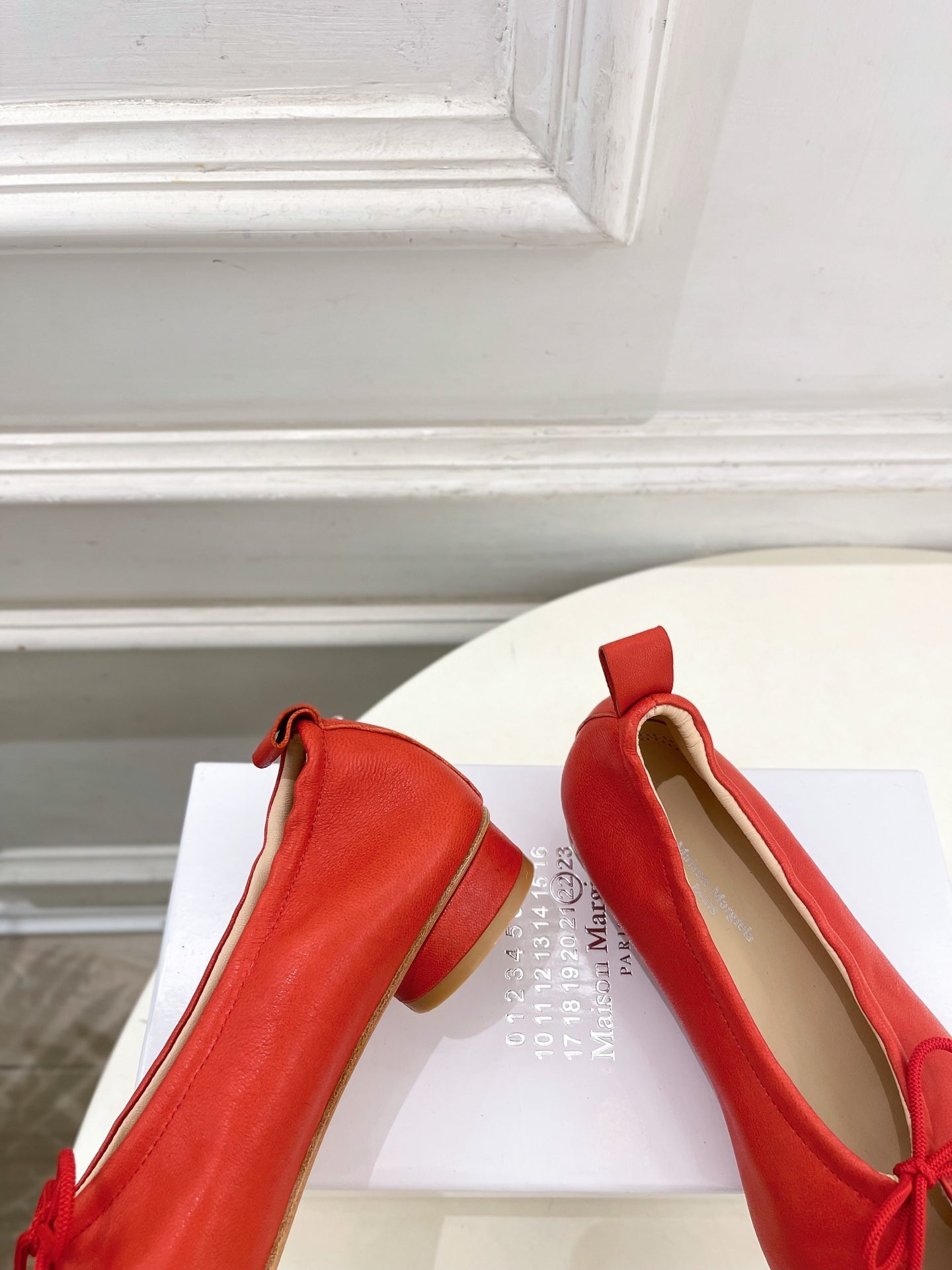 MM6 26s Tabi Ballet Flats Red Lambskin 947490