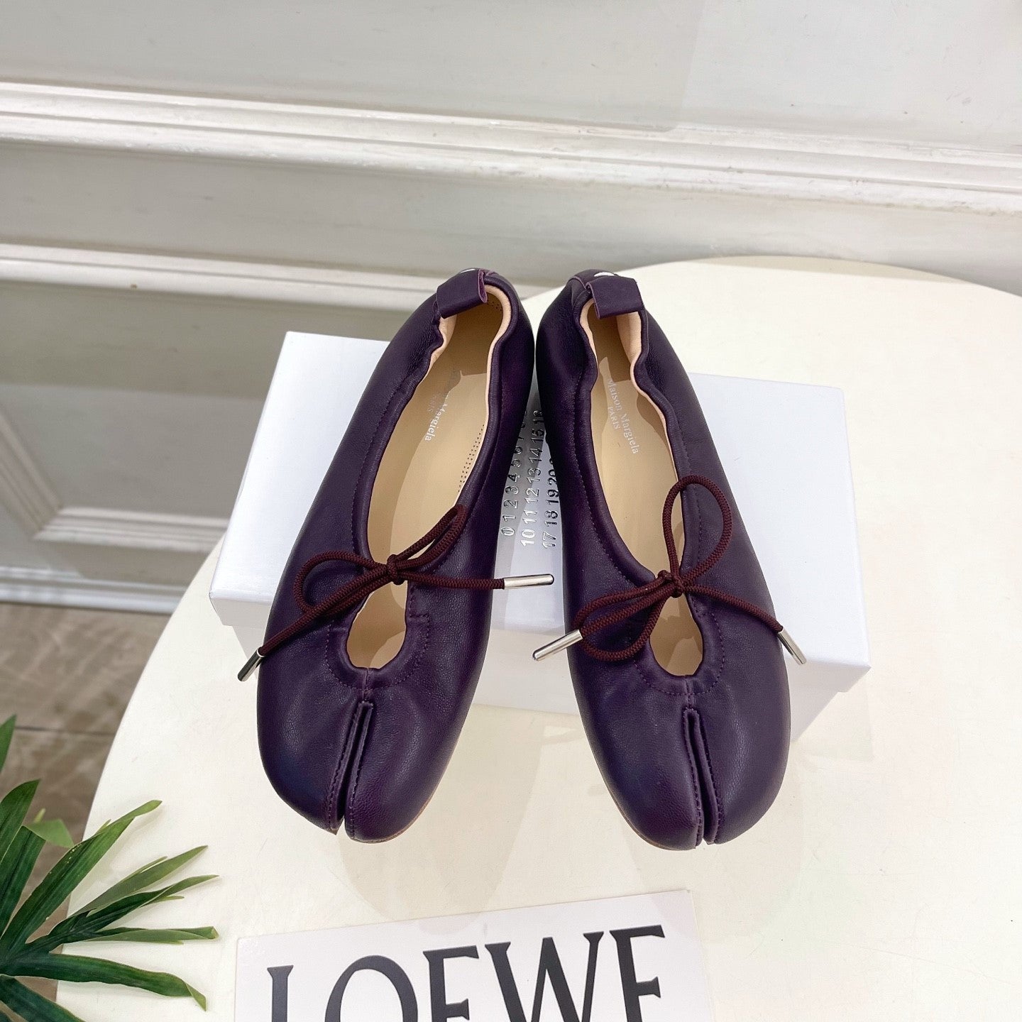 MM6 26s Tabi Ballet Flats Plum Lambskin 947492