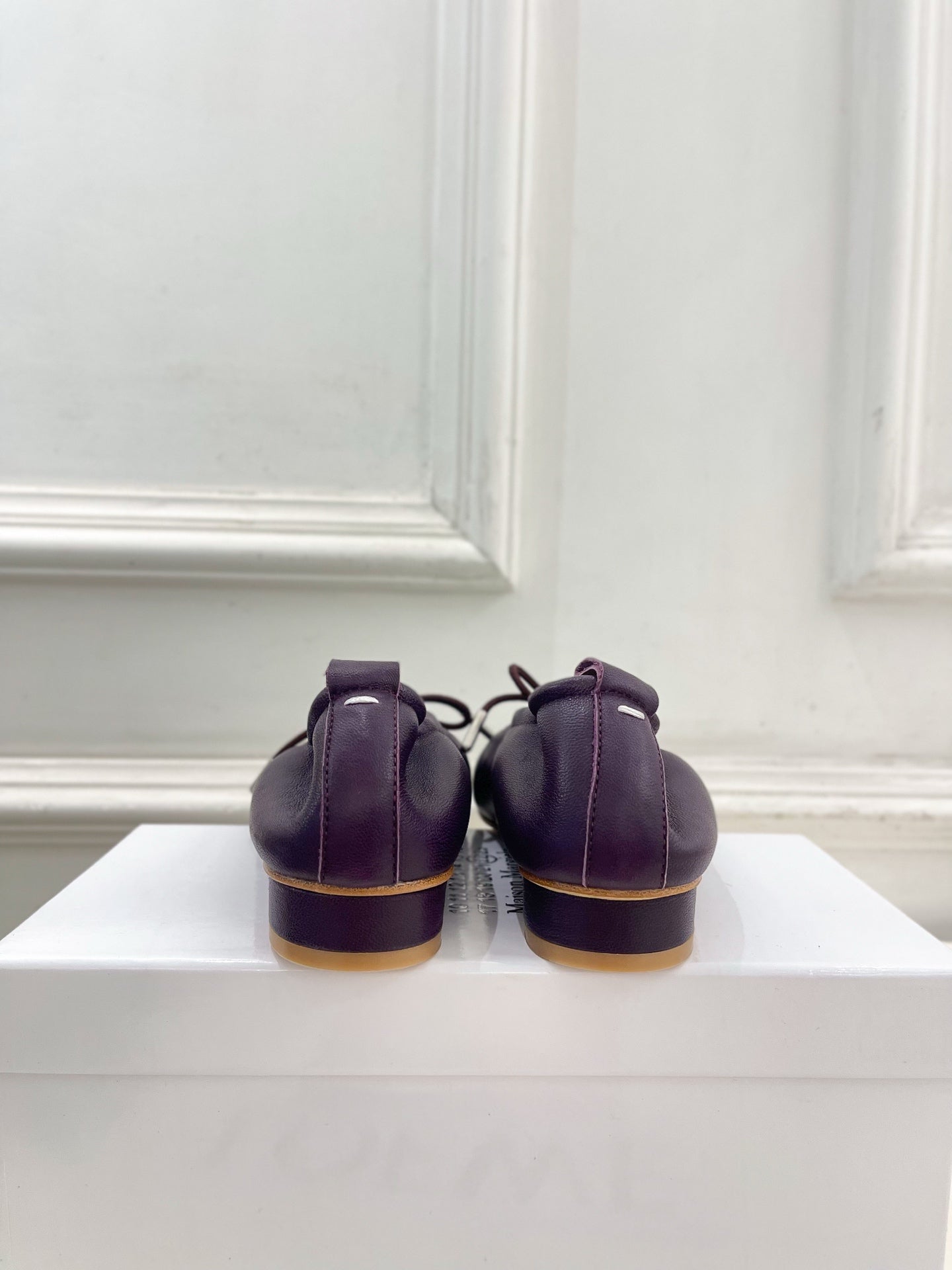 MM6 26s Tabi Ballet Flats Plum Lambskin 947492