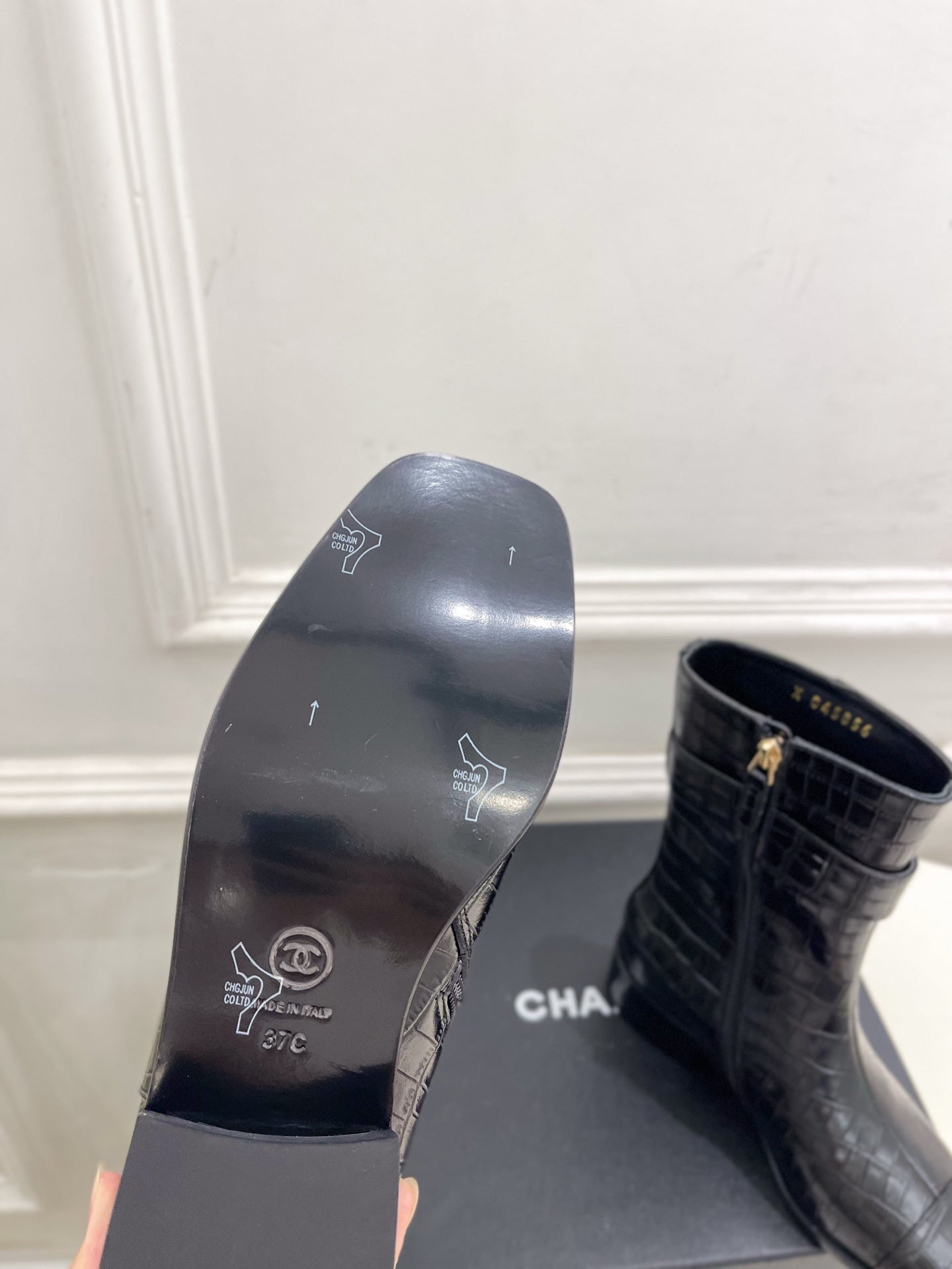 CC 26s Turn-Lock Ankle Boots Black Embossed Croc Leather 946903