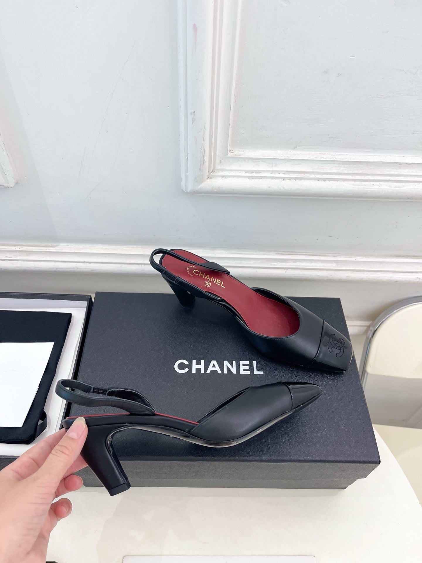 CC 26s Square Toe Slingback 6.5cm Black Leather 946907
