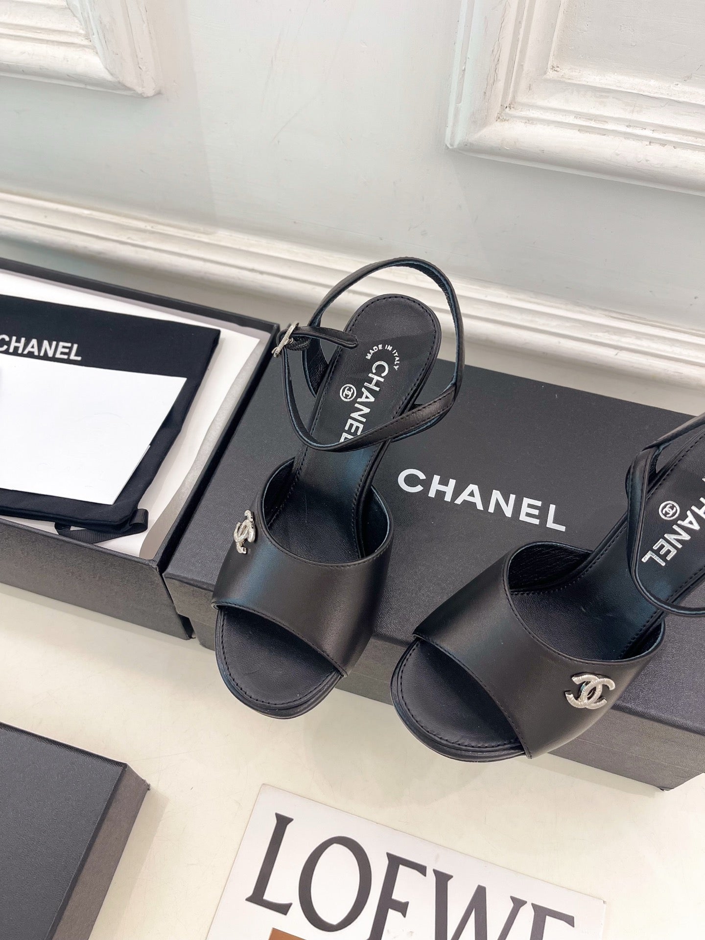 CC 26s Métiers d'Art Mary Jane Sandals 9cm Black Leather 946926