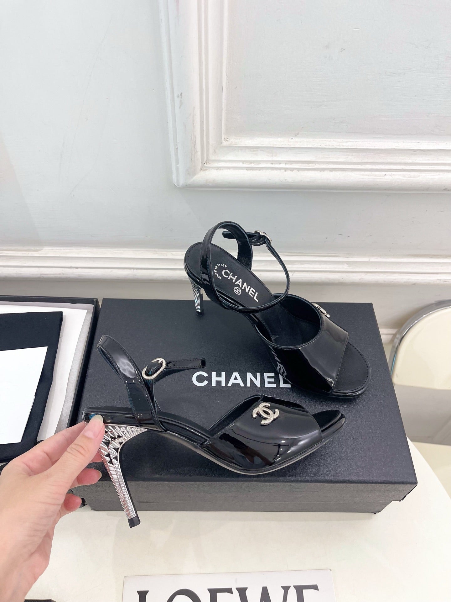 CC 26s Métiers d'Art Mary Jane Sandals 9cm Black Patent Leather 946926